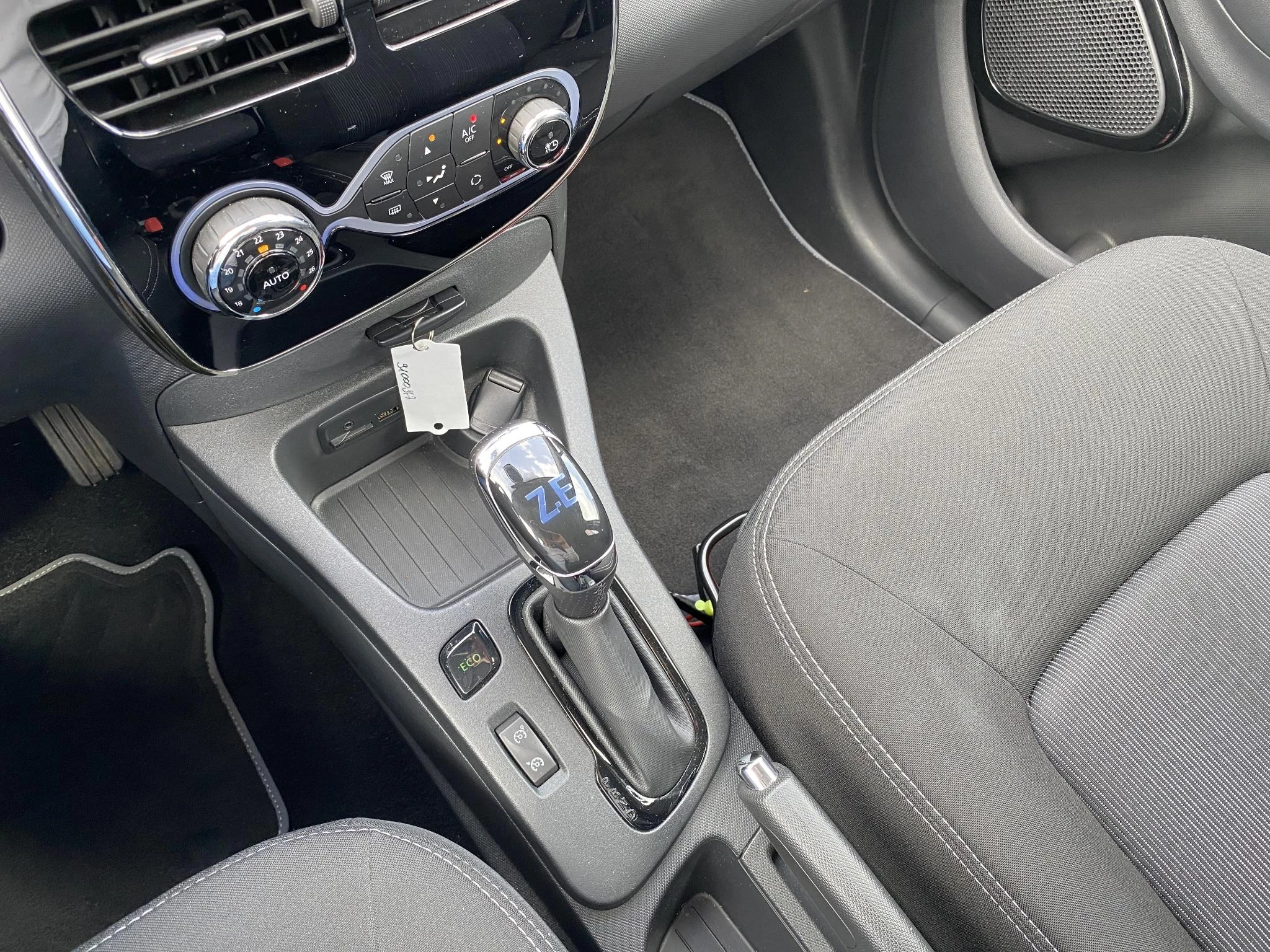 Renault-ZOE-image-9