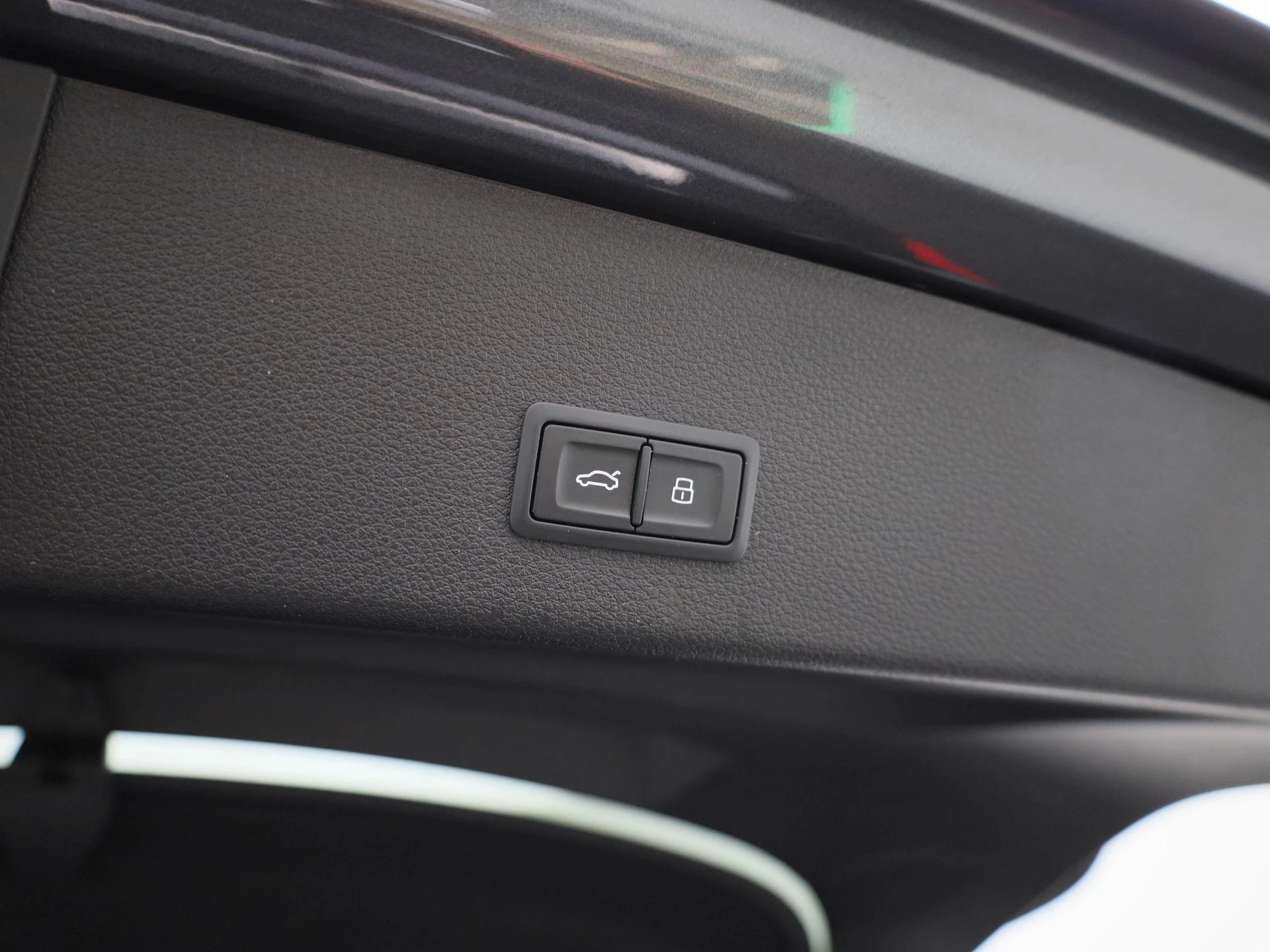 Audi-e-tron-image-12