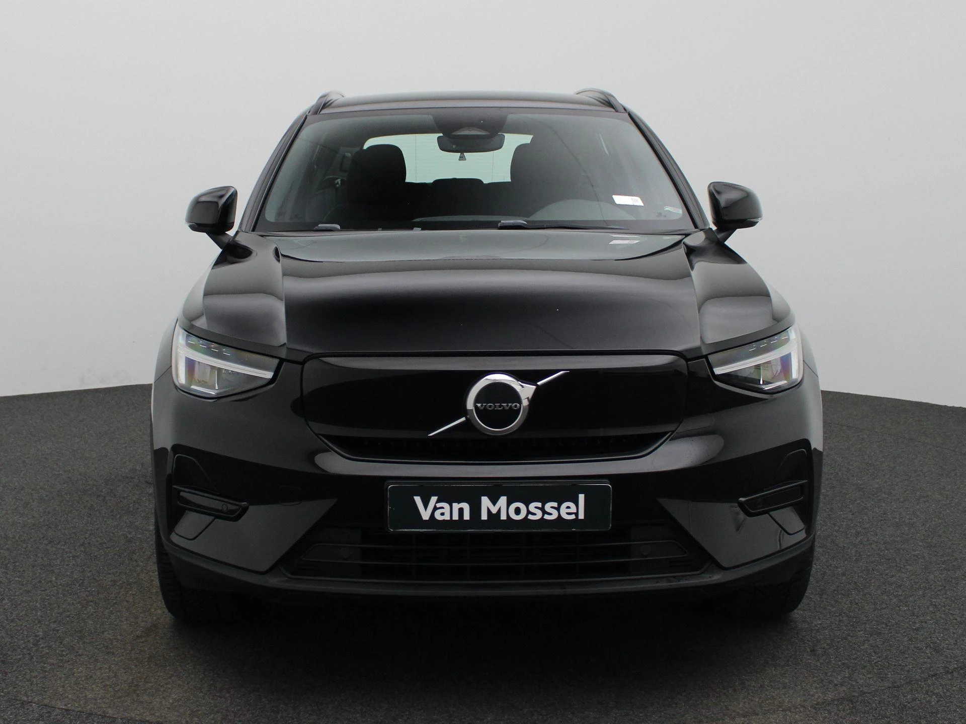 Volvo-XC40-image-4
