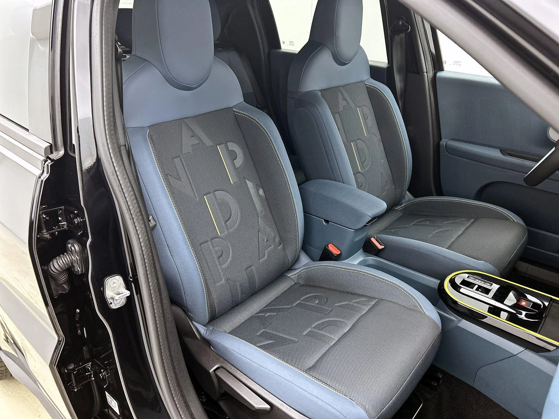 Fiat Grande Panda 1.2 Hybrid ICON