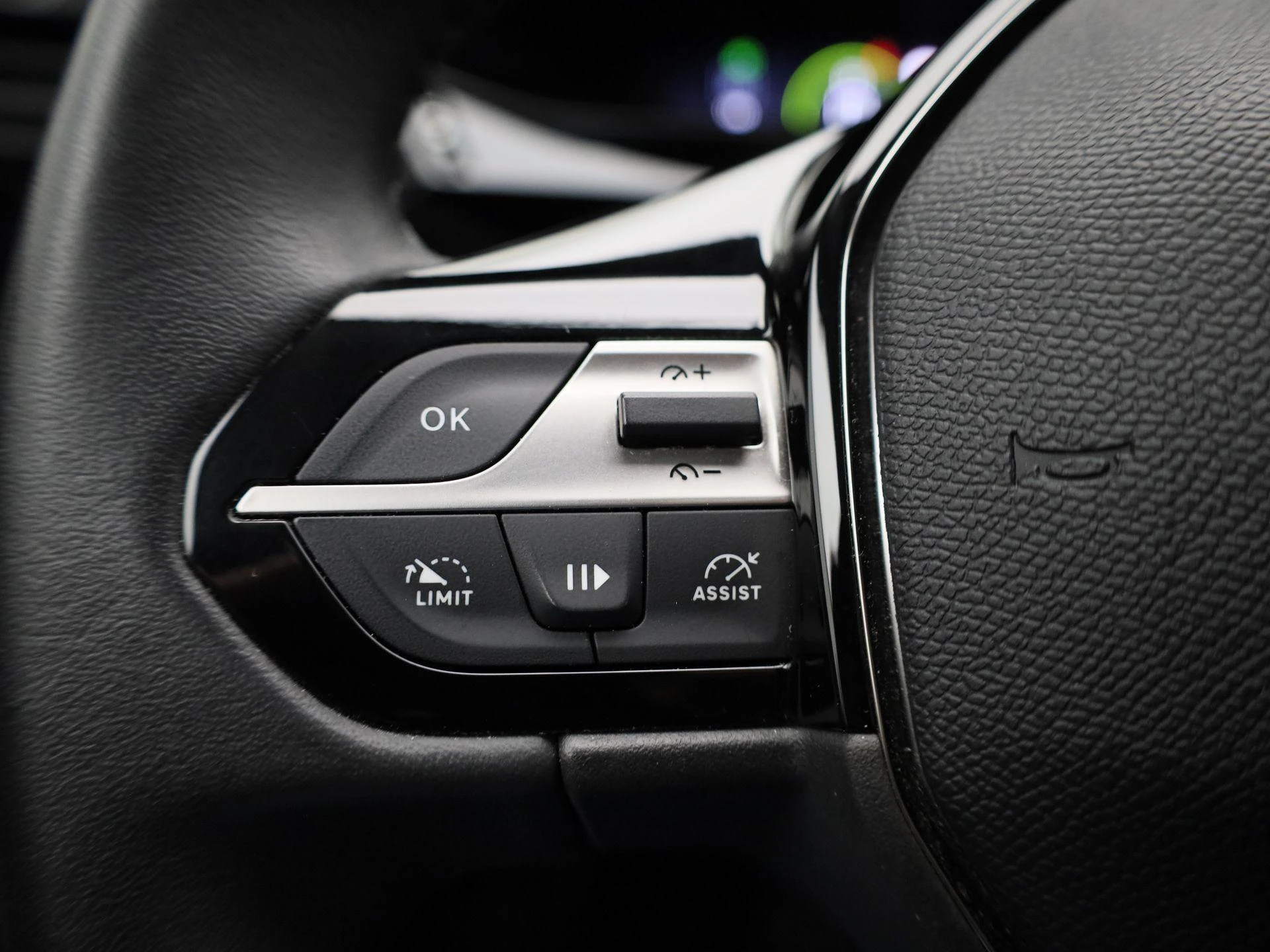 Peugeot-308-image-18