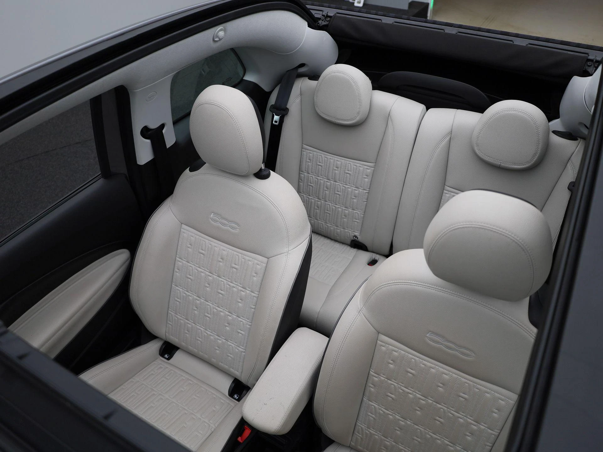Fiat-500e-image-31