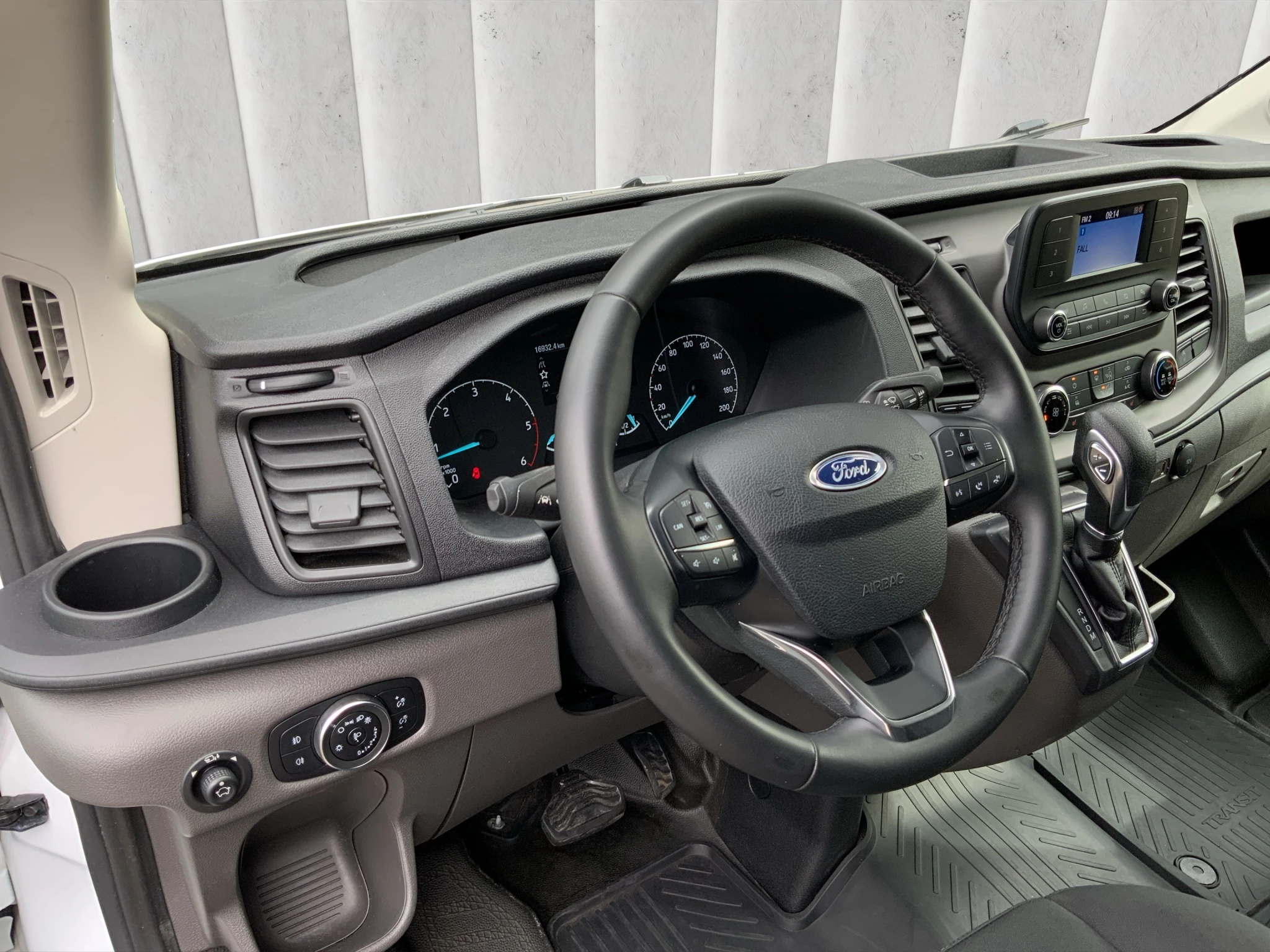 Ford-Transit-image-11