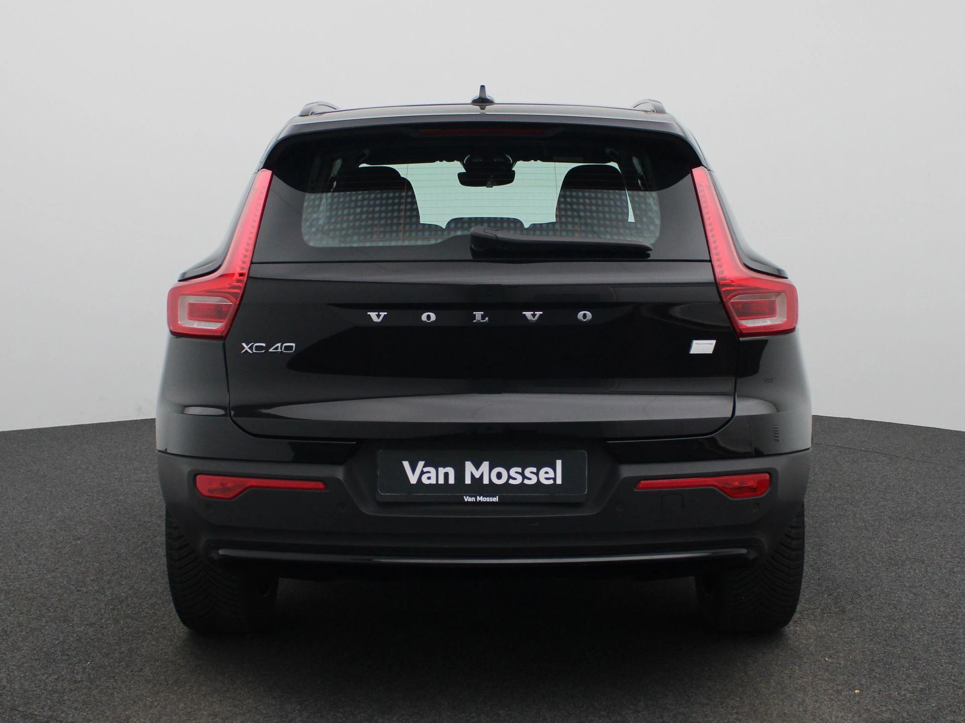 Volvo-XC40-image-4