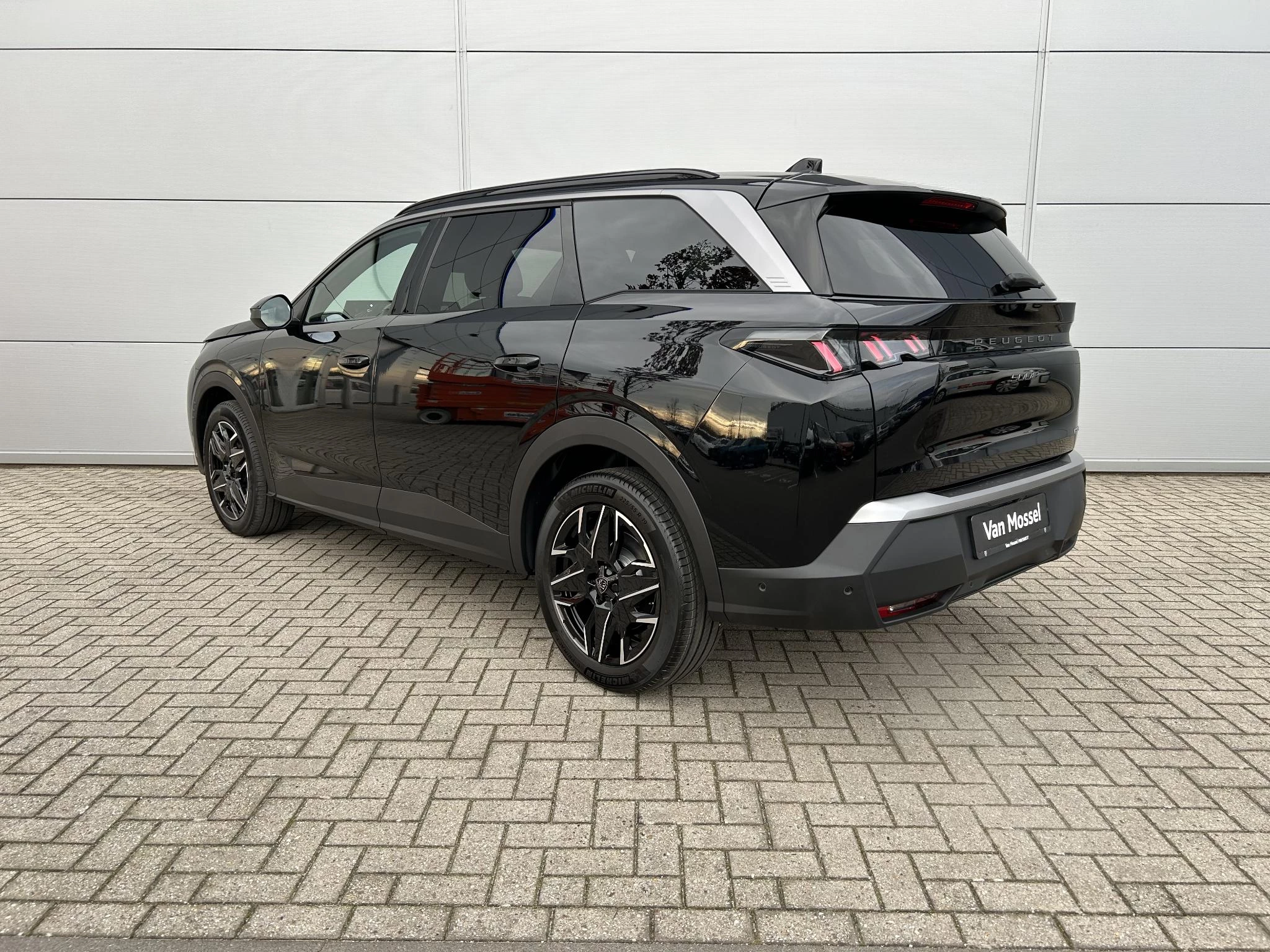 Peugeot 5008 1.2 Hybrid 136 Allure
