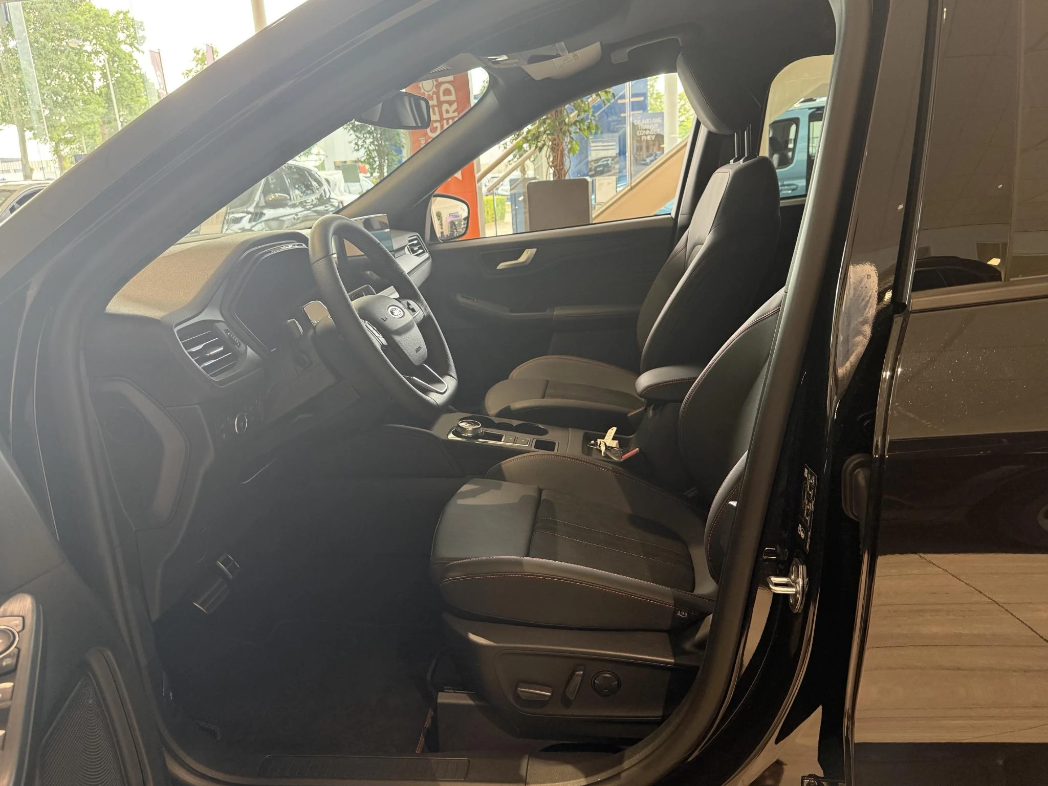 Ford-Kuga-image-4