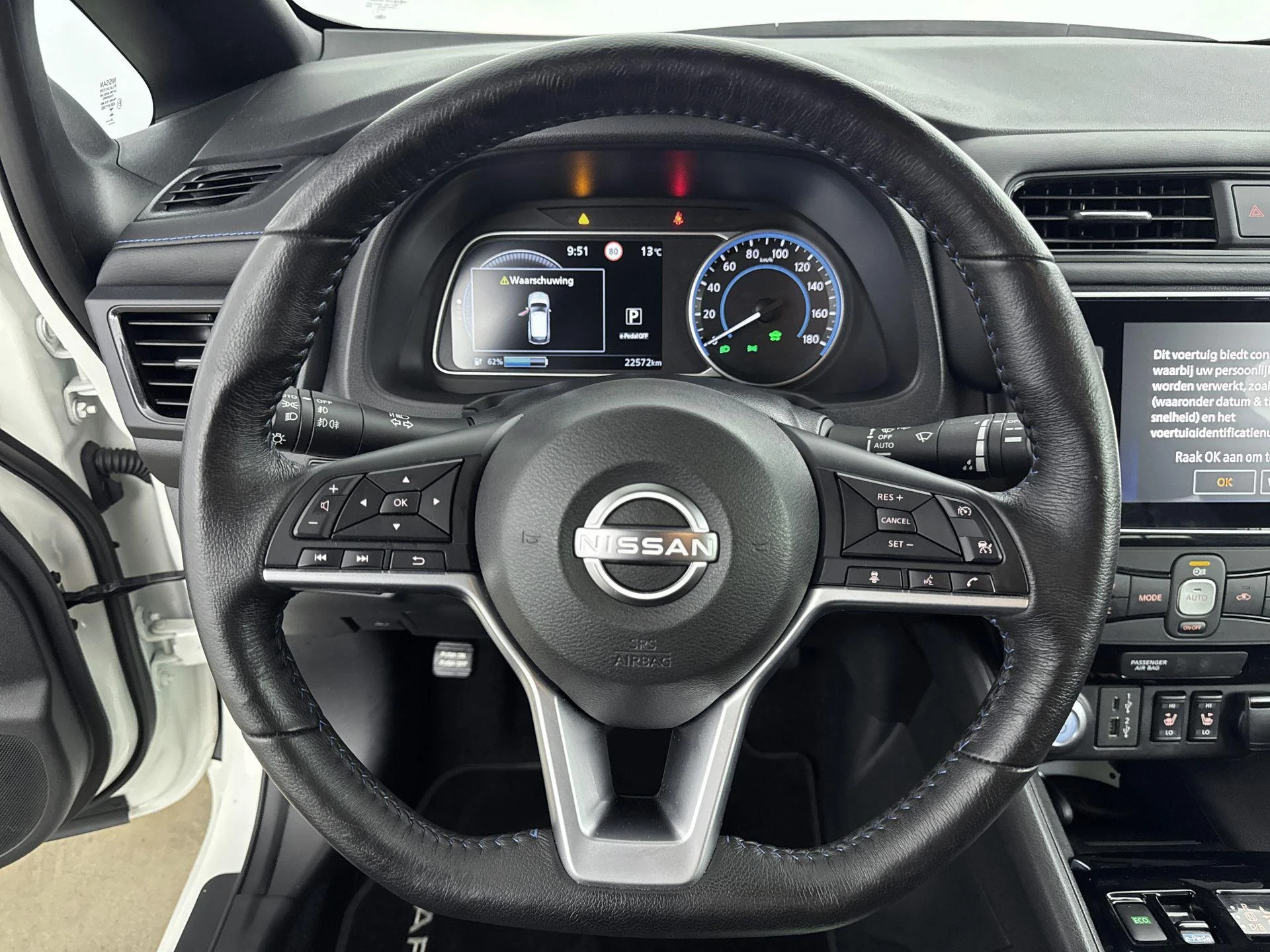 Nissan-Leaf-image-9