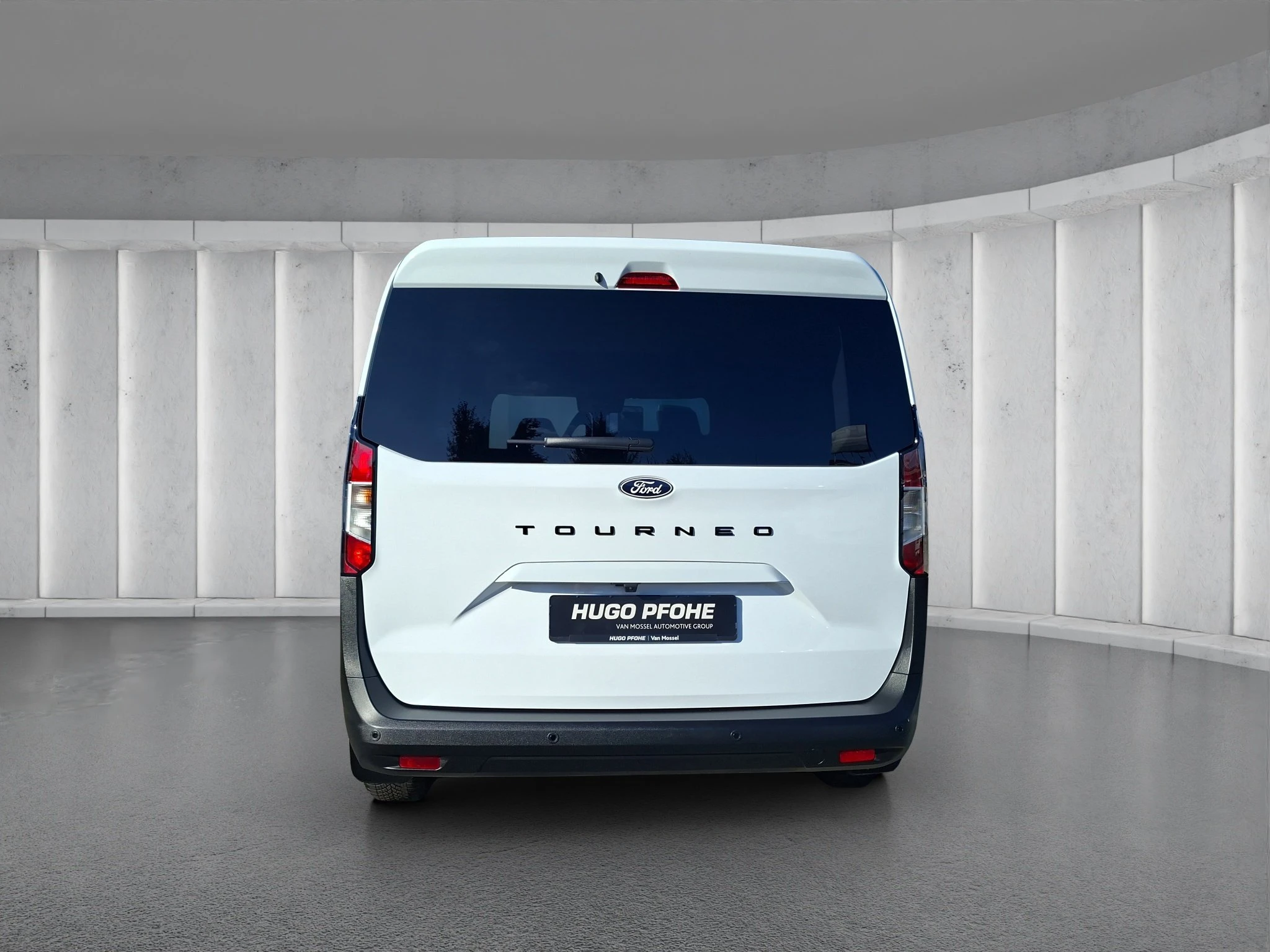Ford-Tourneo Courier-image-3