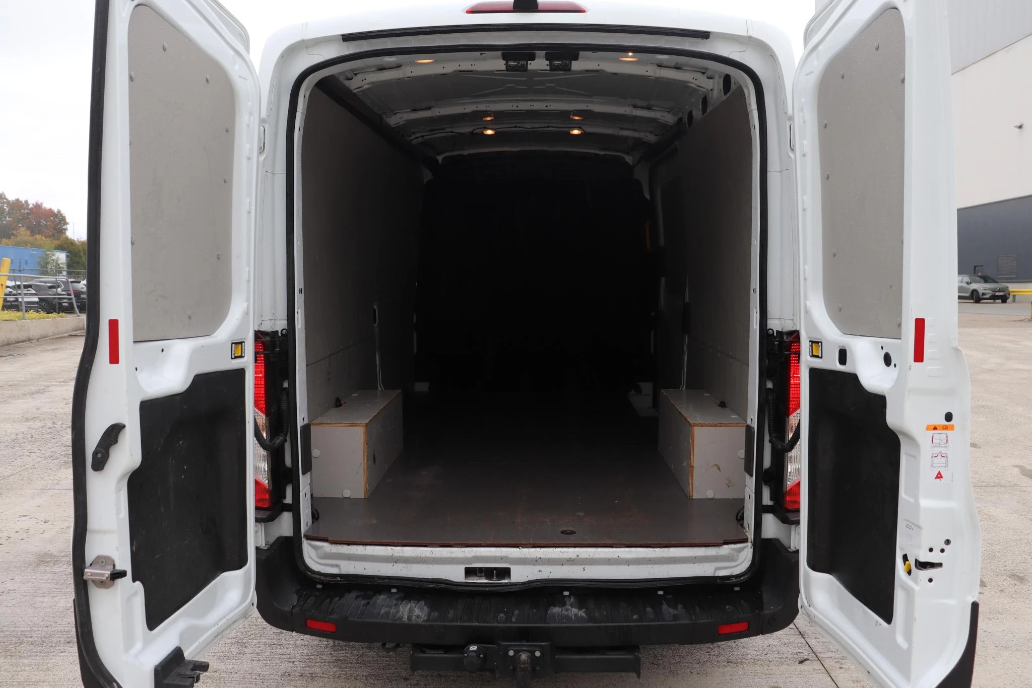 Ford-Transit-image-6