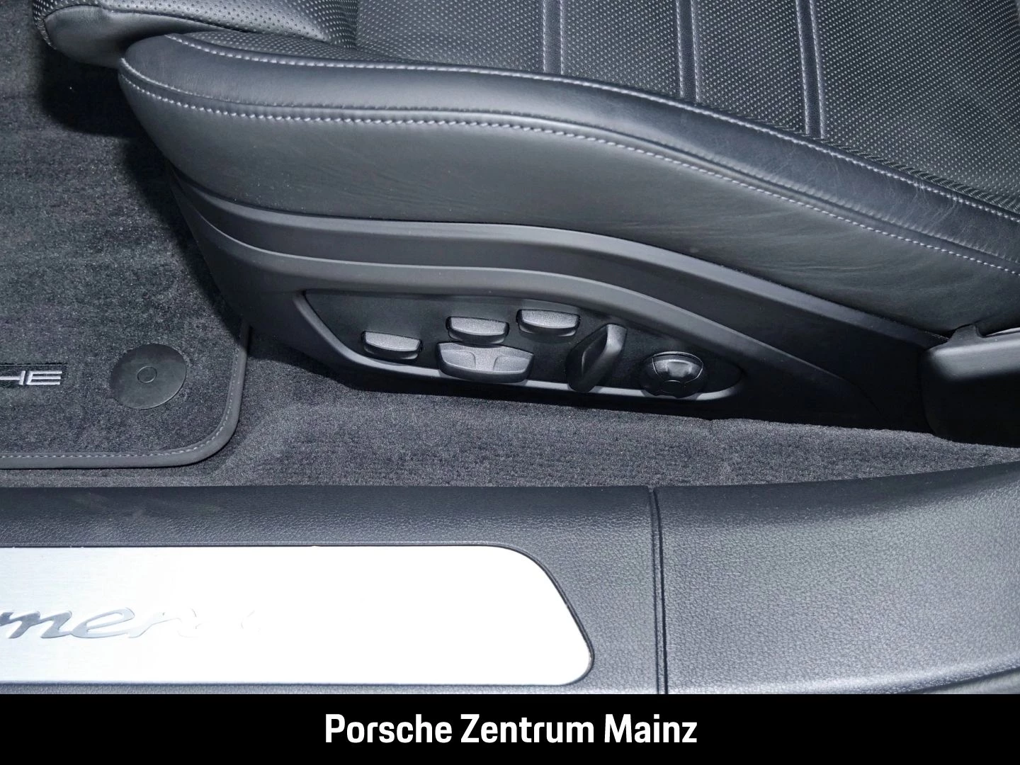 Porsche Panamera 4S E-Hybrid HA-Lenkung Head-Up BOSE -