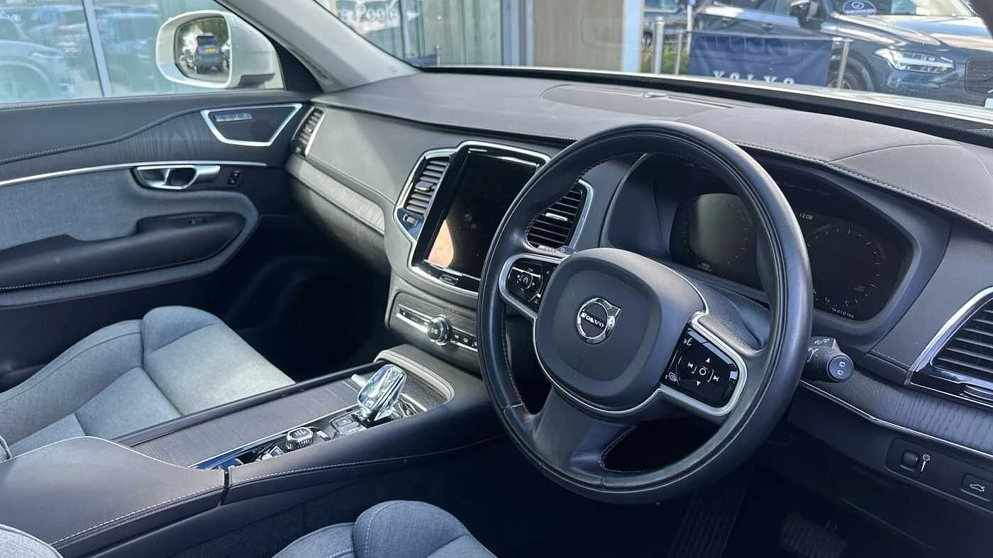 Volvo-XC90-image-4