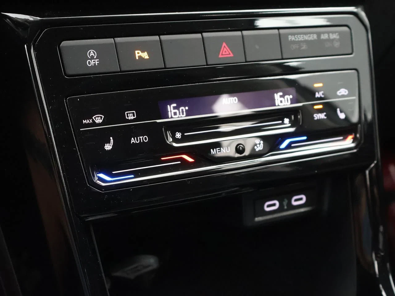 Volkswagen-T-Cross-image-20