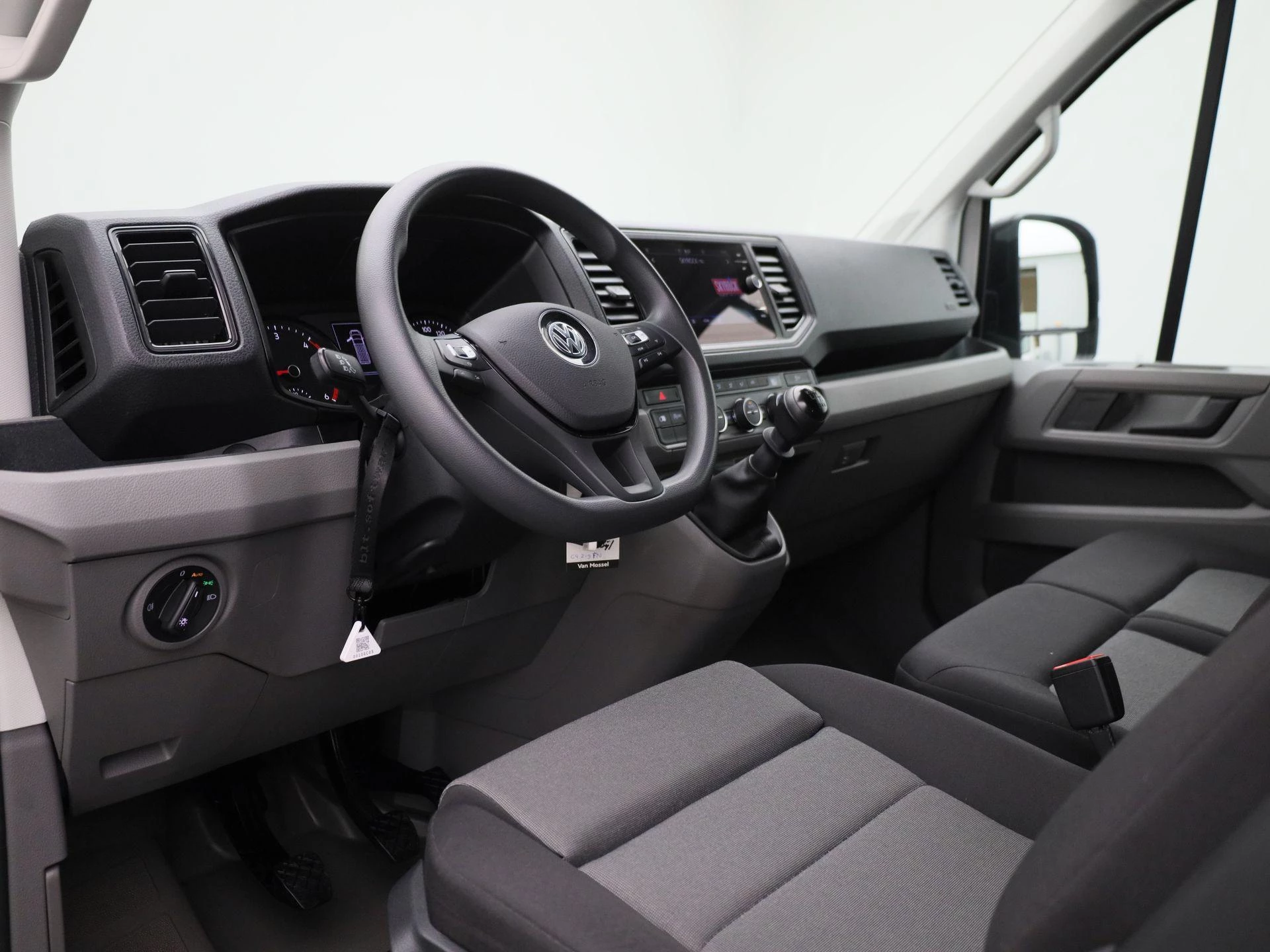 Volkswagen Crafter 2.0 TDI L3H3 140PK