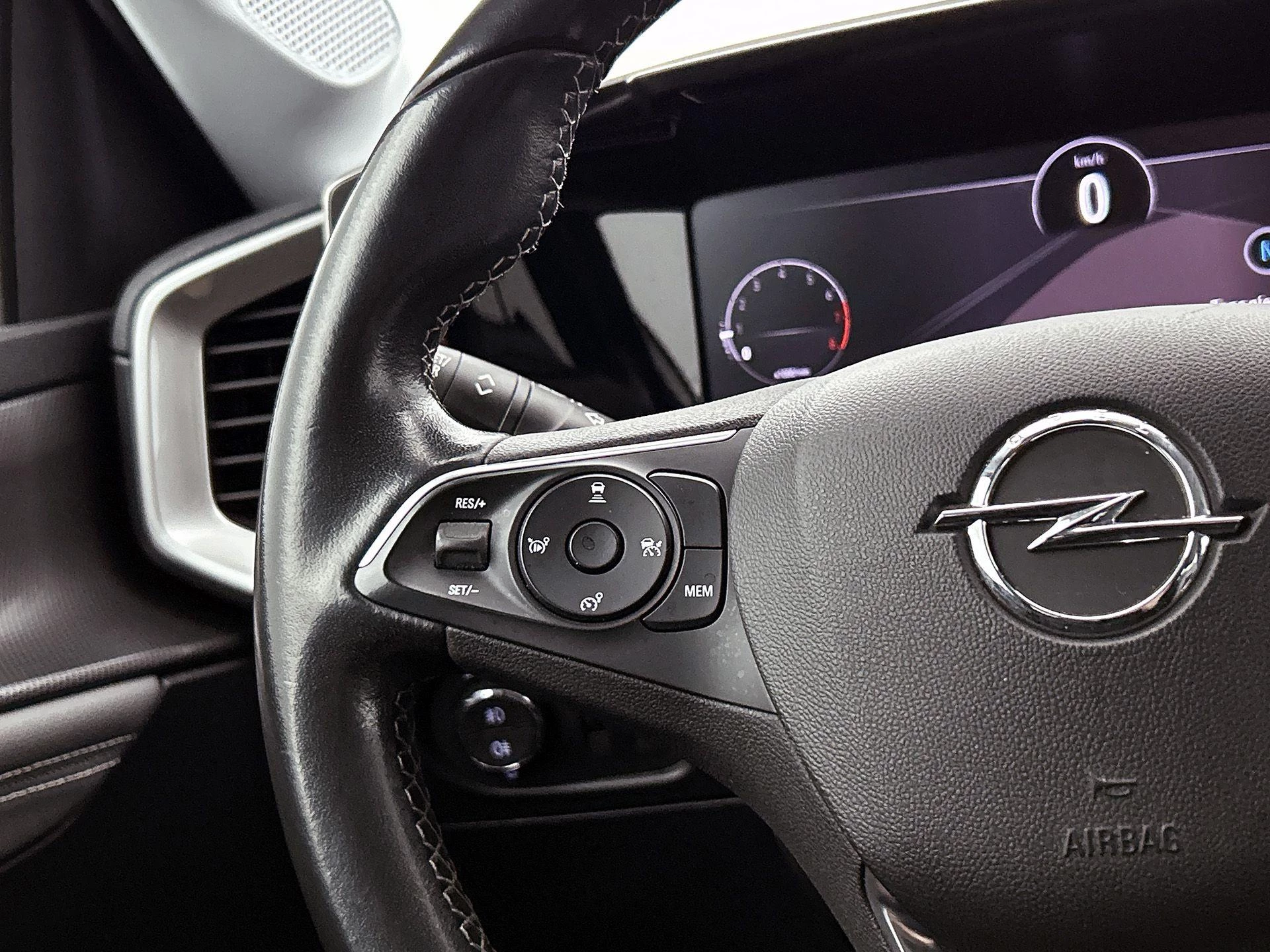 Opel-Mokka-image-5