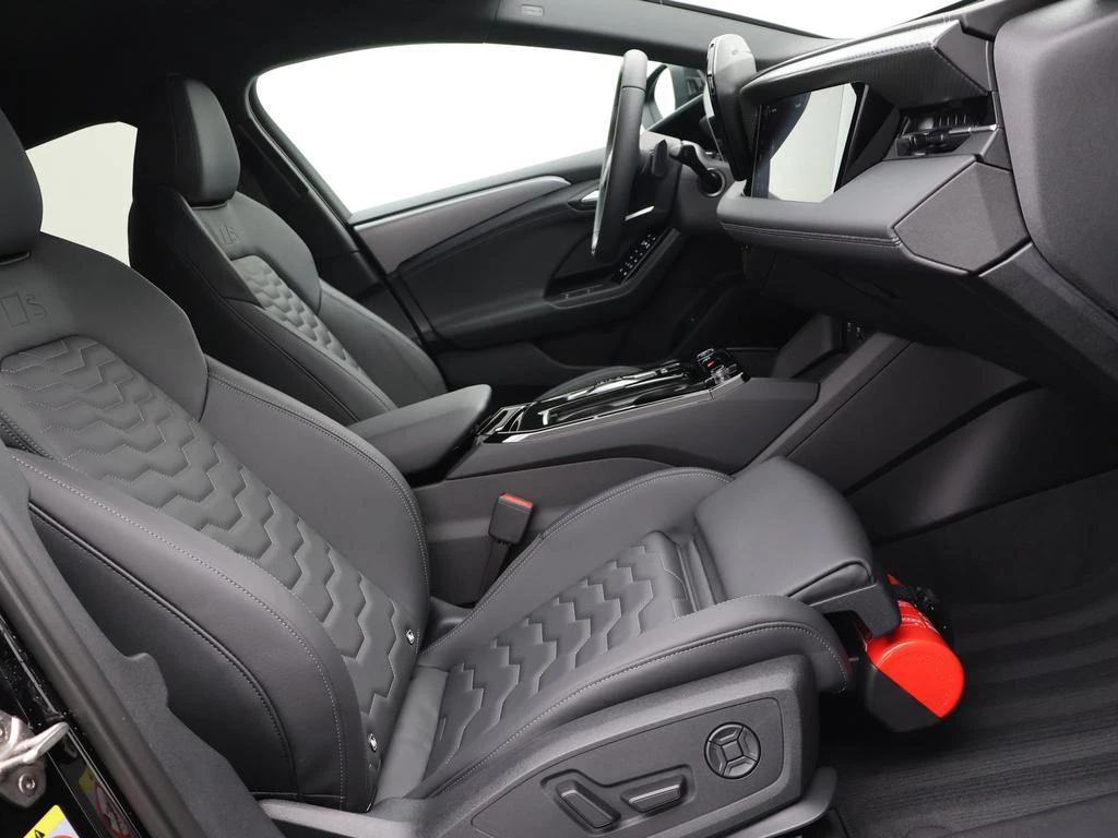 Audi-A6 Sportback e-tron-image-10
