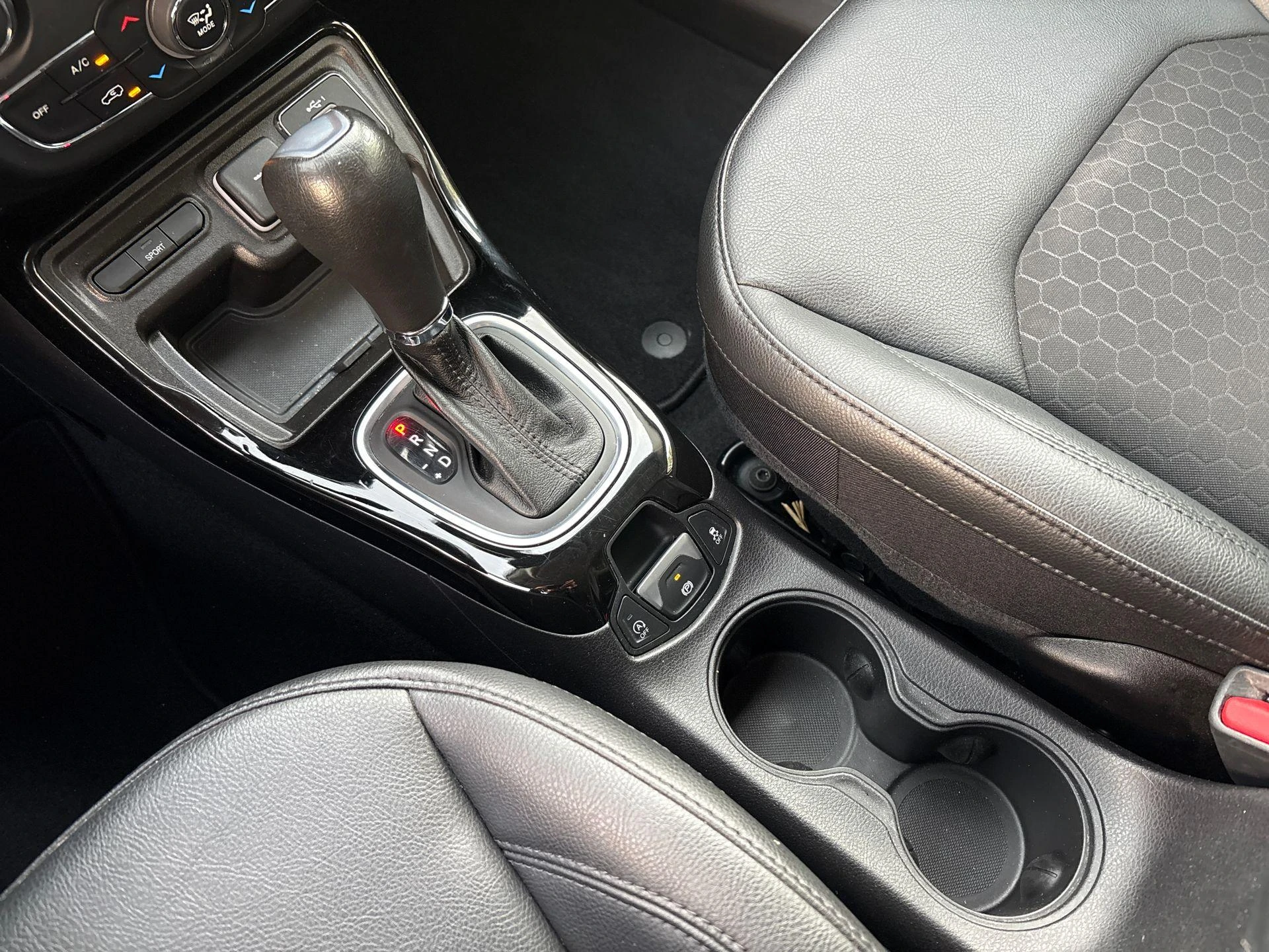 Jeep-Compass-image-17