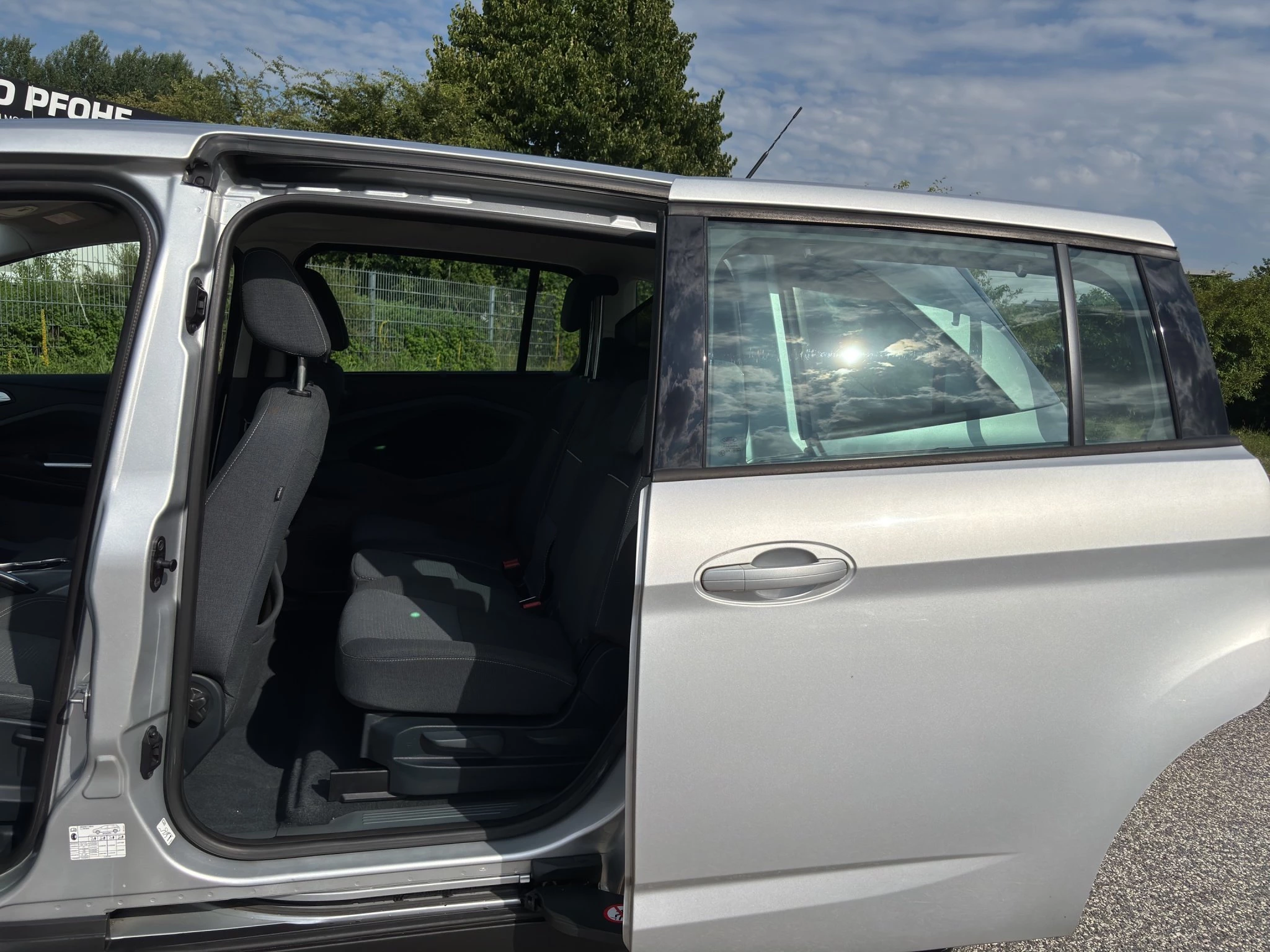 Ford Grand C-Max 1.0 EcoBoost SYNC