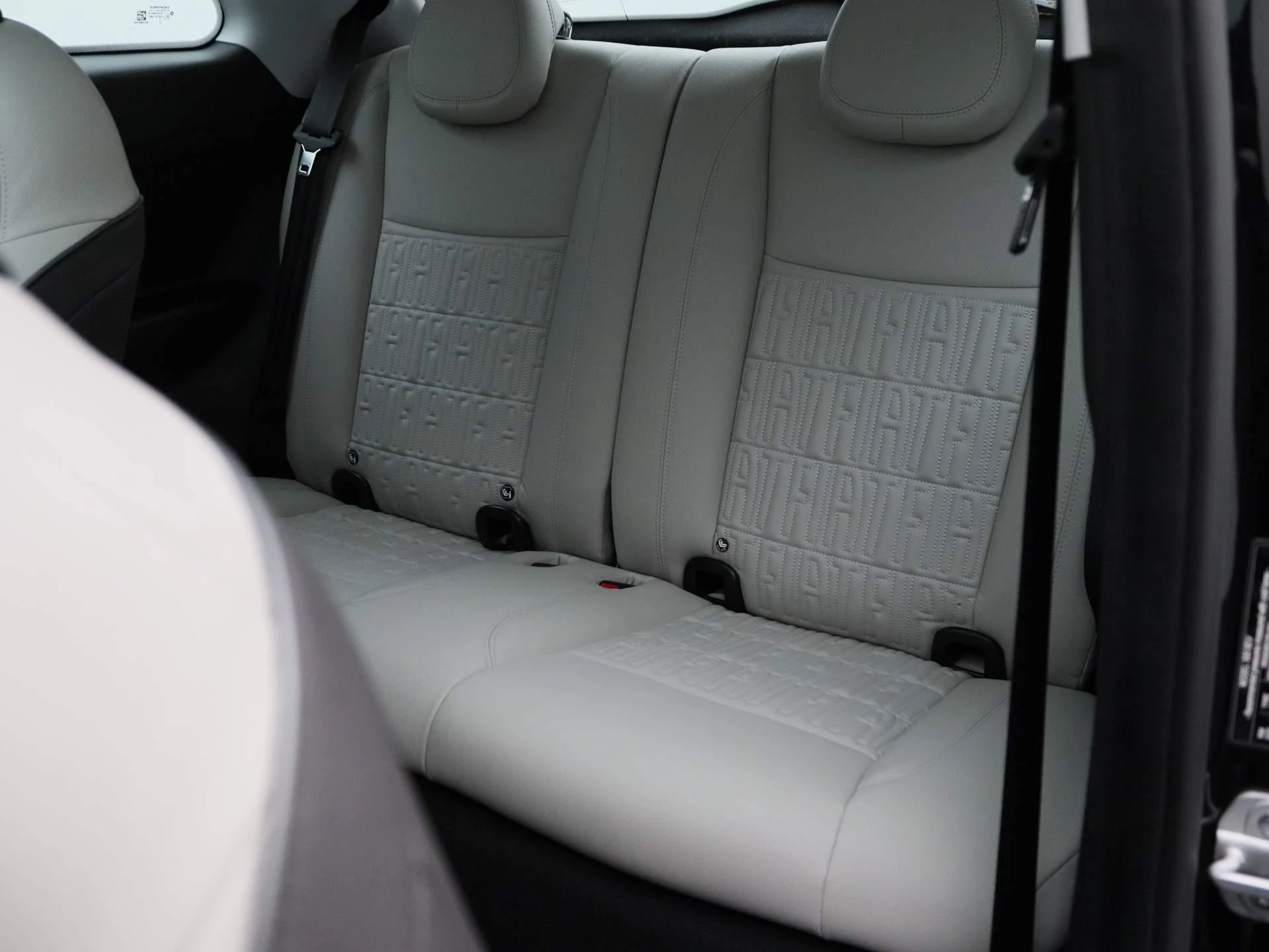 Fiat-500e-image-13