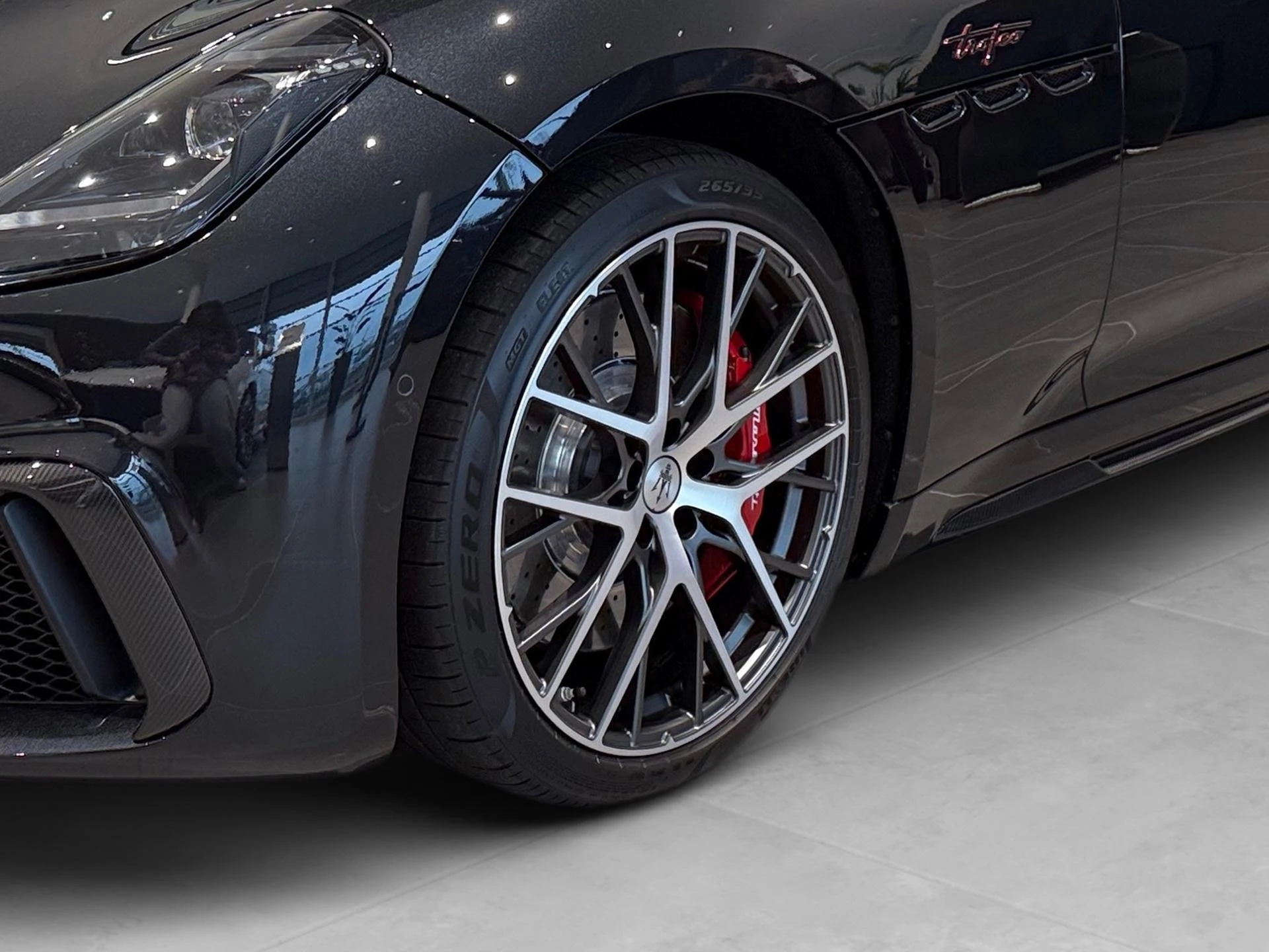 Maserati-GranTurismo-image-19