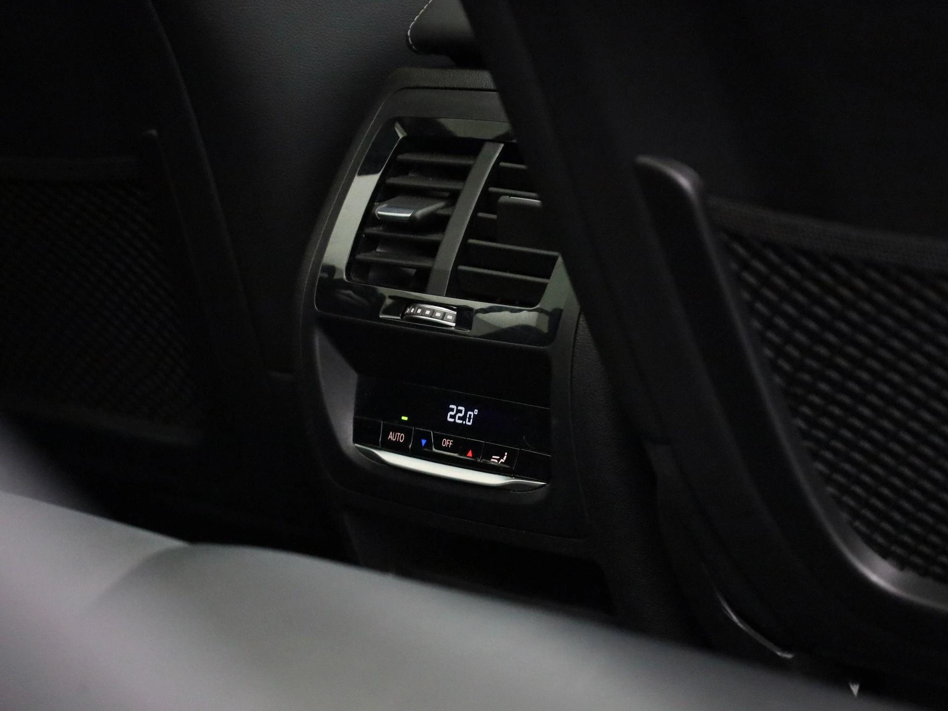 BMW iX3 Executive 80 kWh