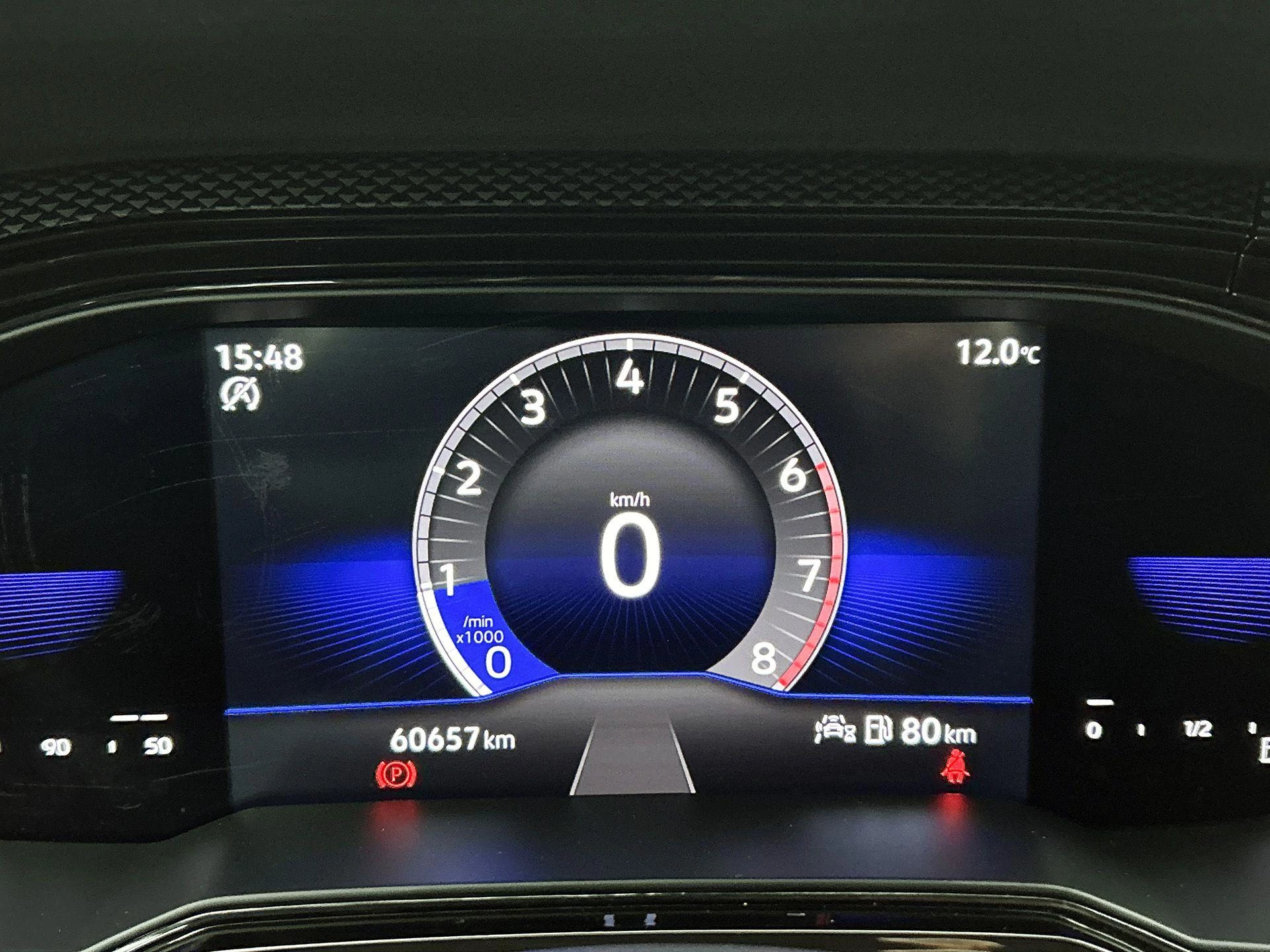 Volkswagen-Polo-image-8