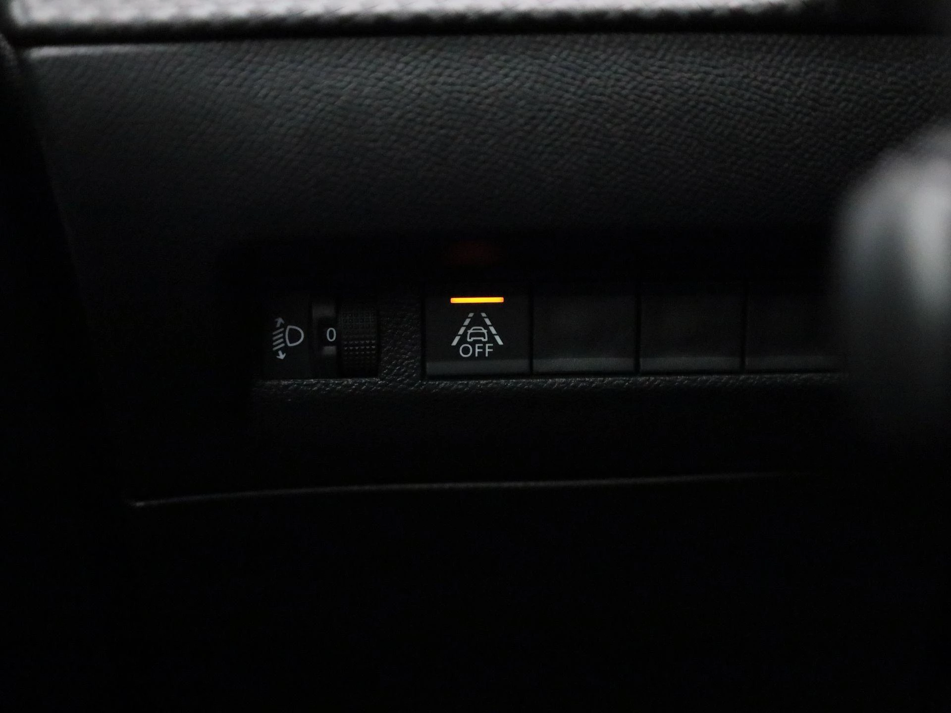 Peugeot-2008-image-23