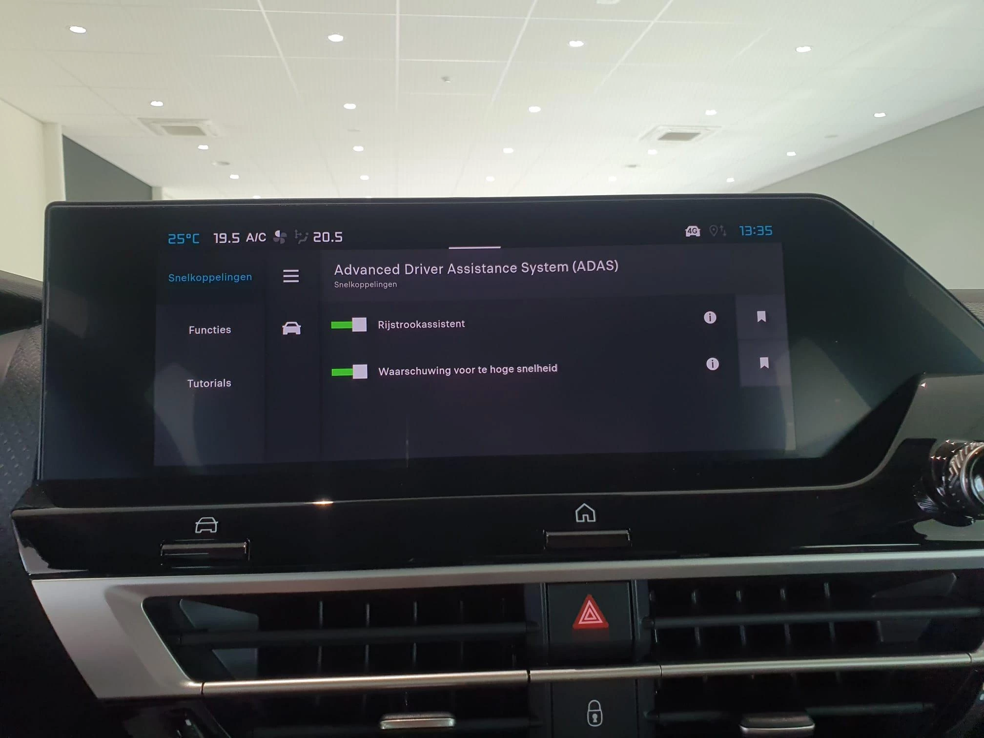 Citroën-ë-C4-image-19