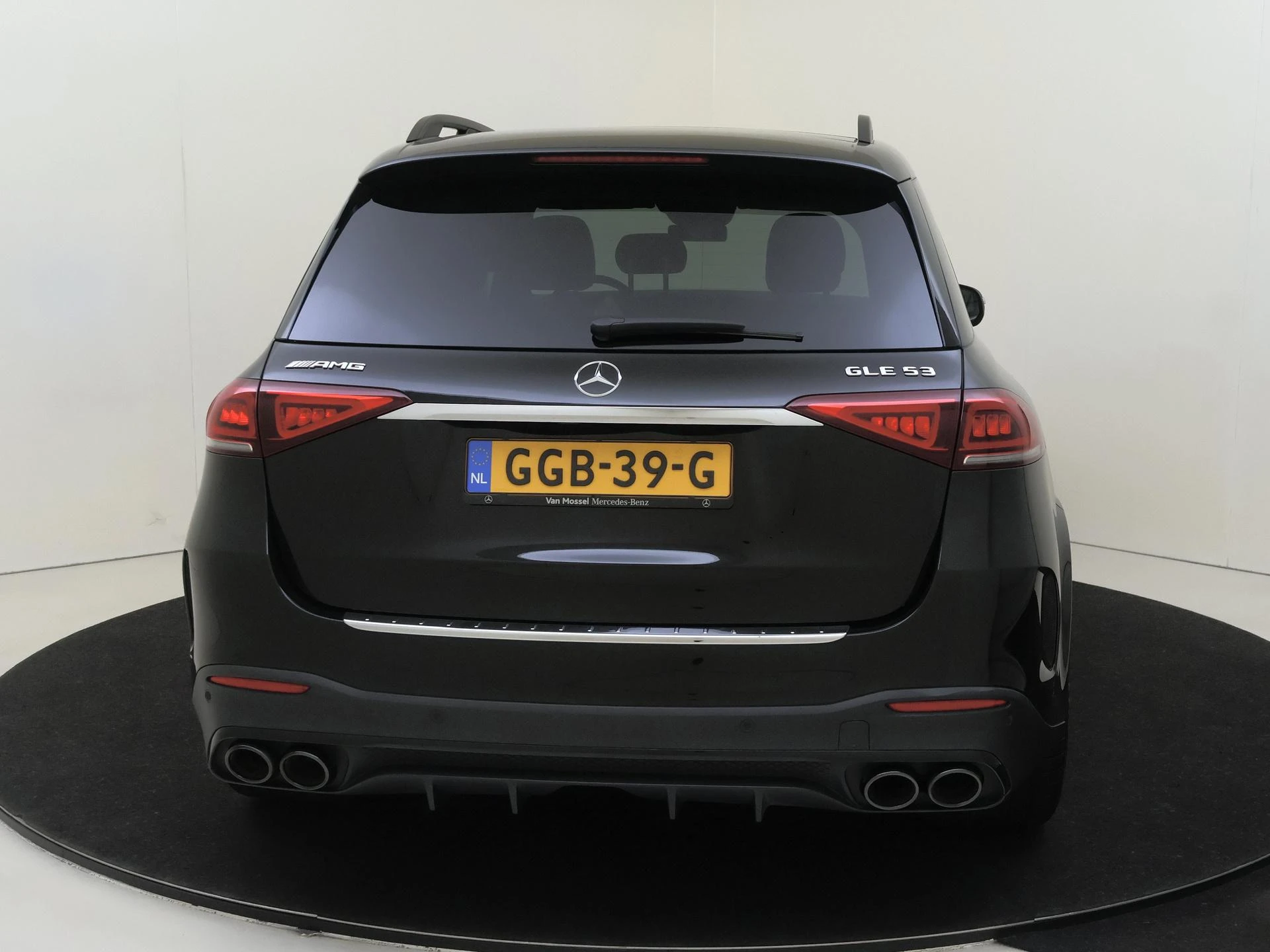 Mercedes-Benz-GLE-image-8