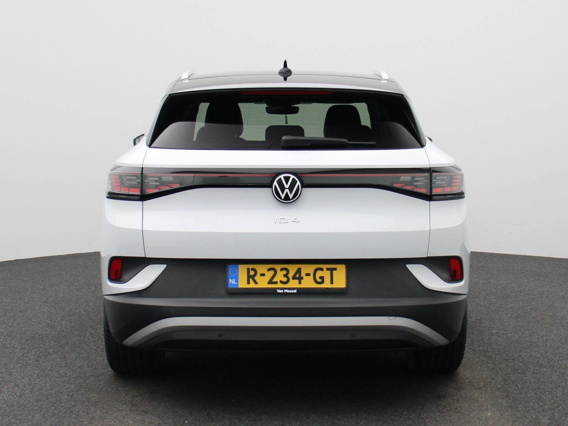 Volkswagen-ID.4-image-4