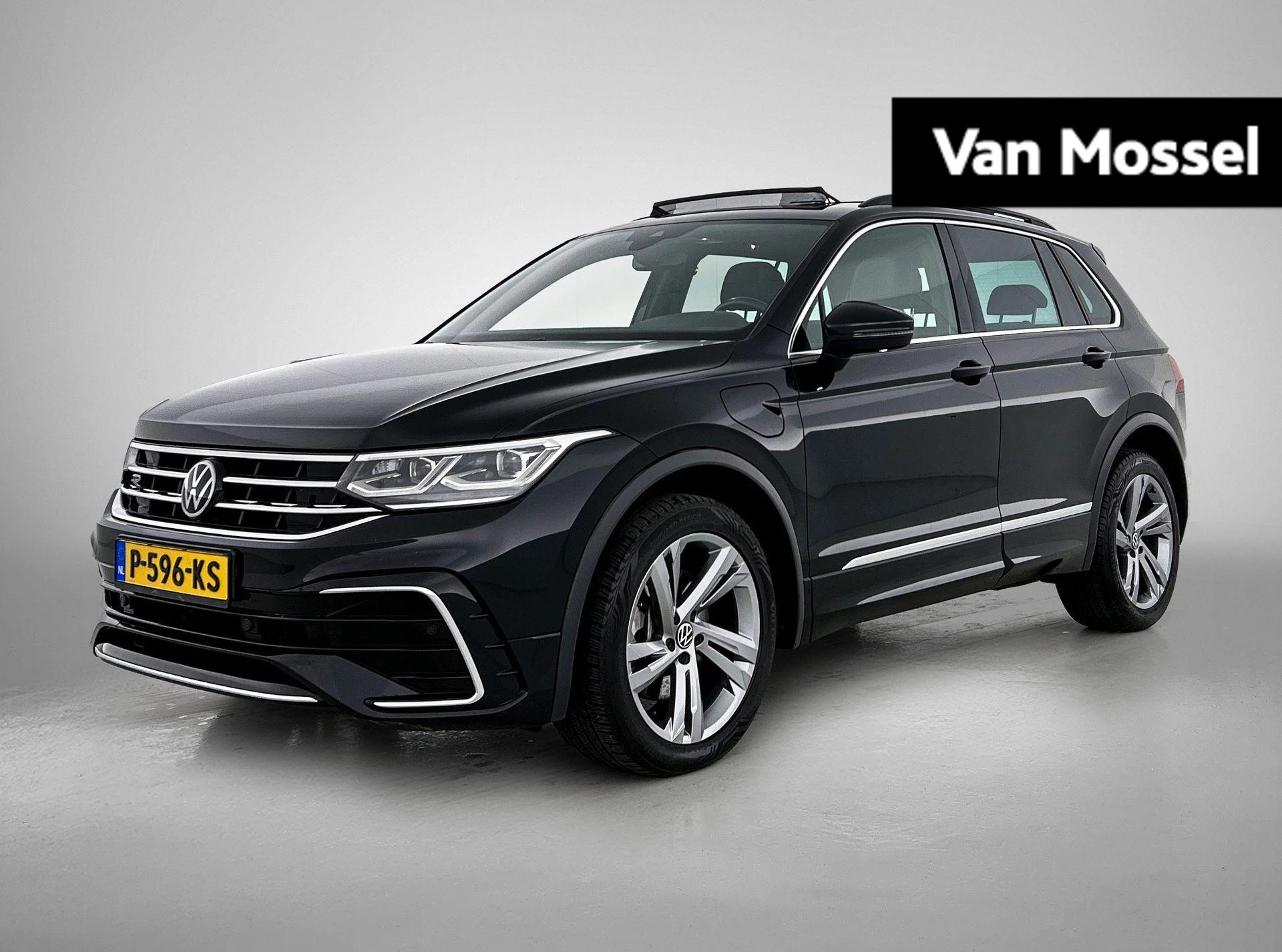 Volkswagen-Tiguan-image-0