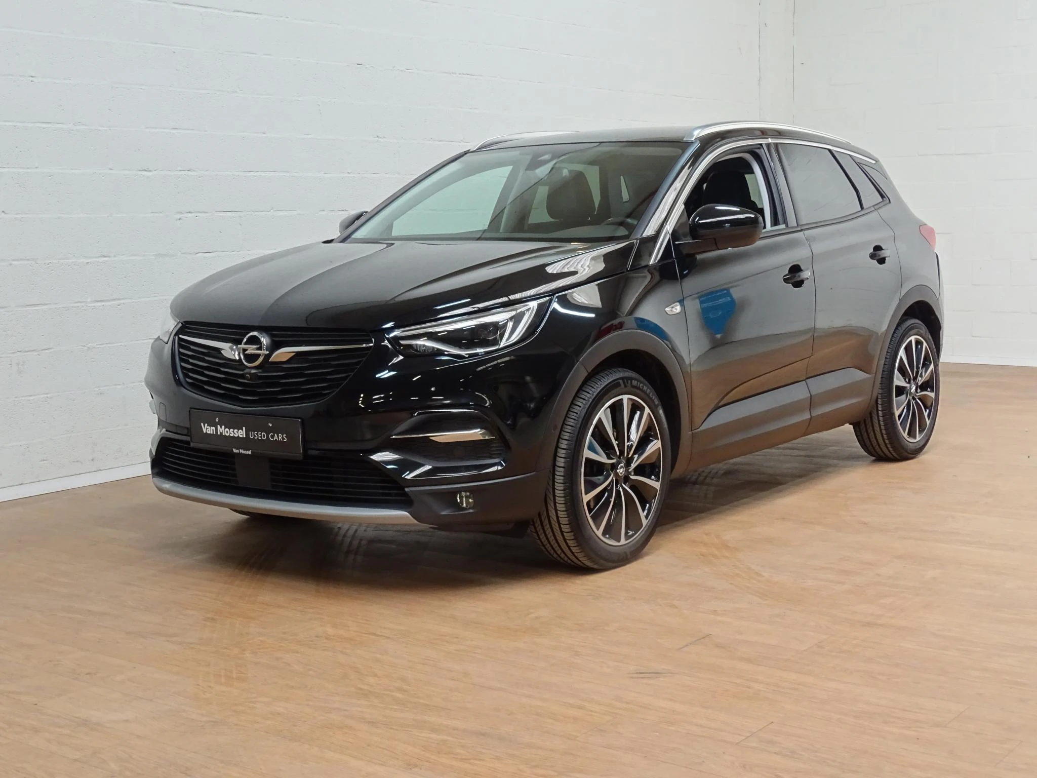 Opel Grandland X 1.2T Ultimate