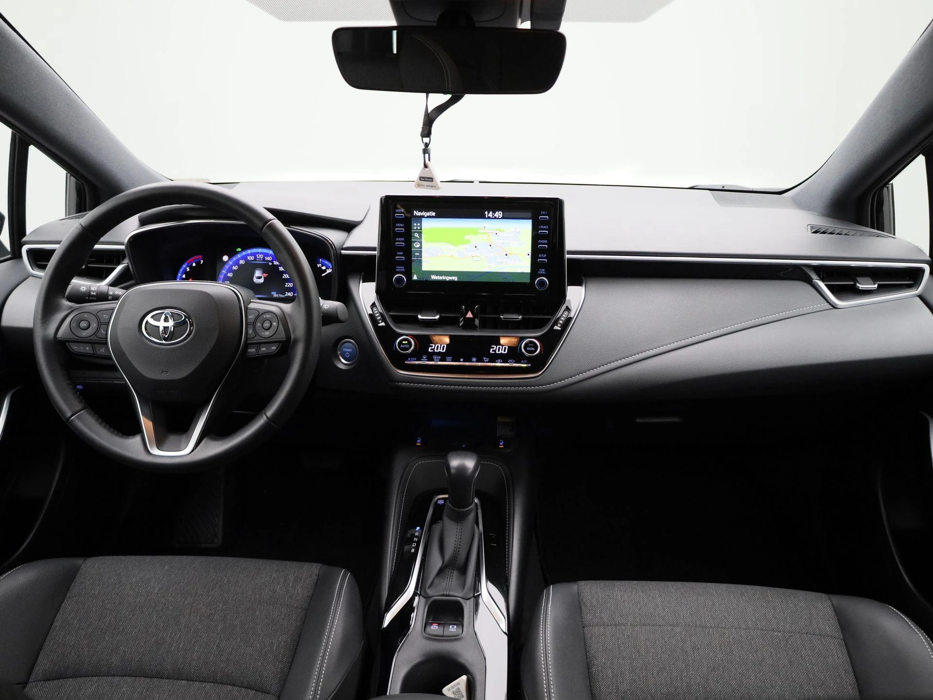 Toyota Corolla 1.8 Hybrid Business Plus