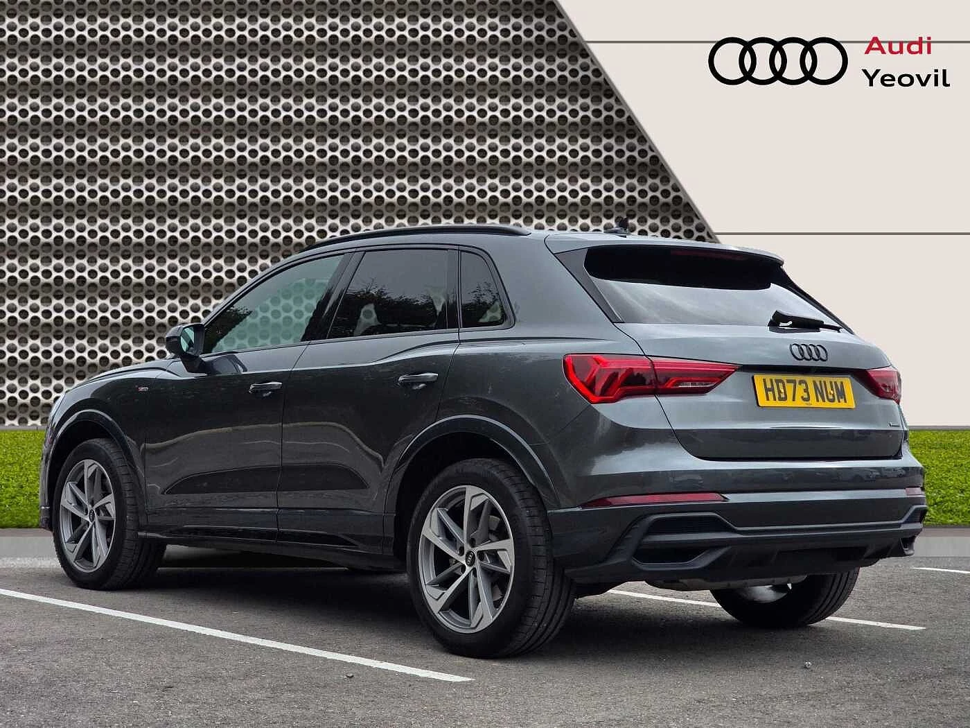 Audi-Q3-image-49