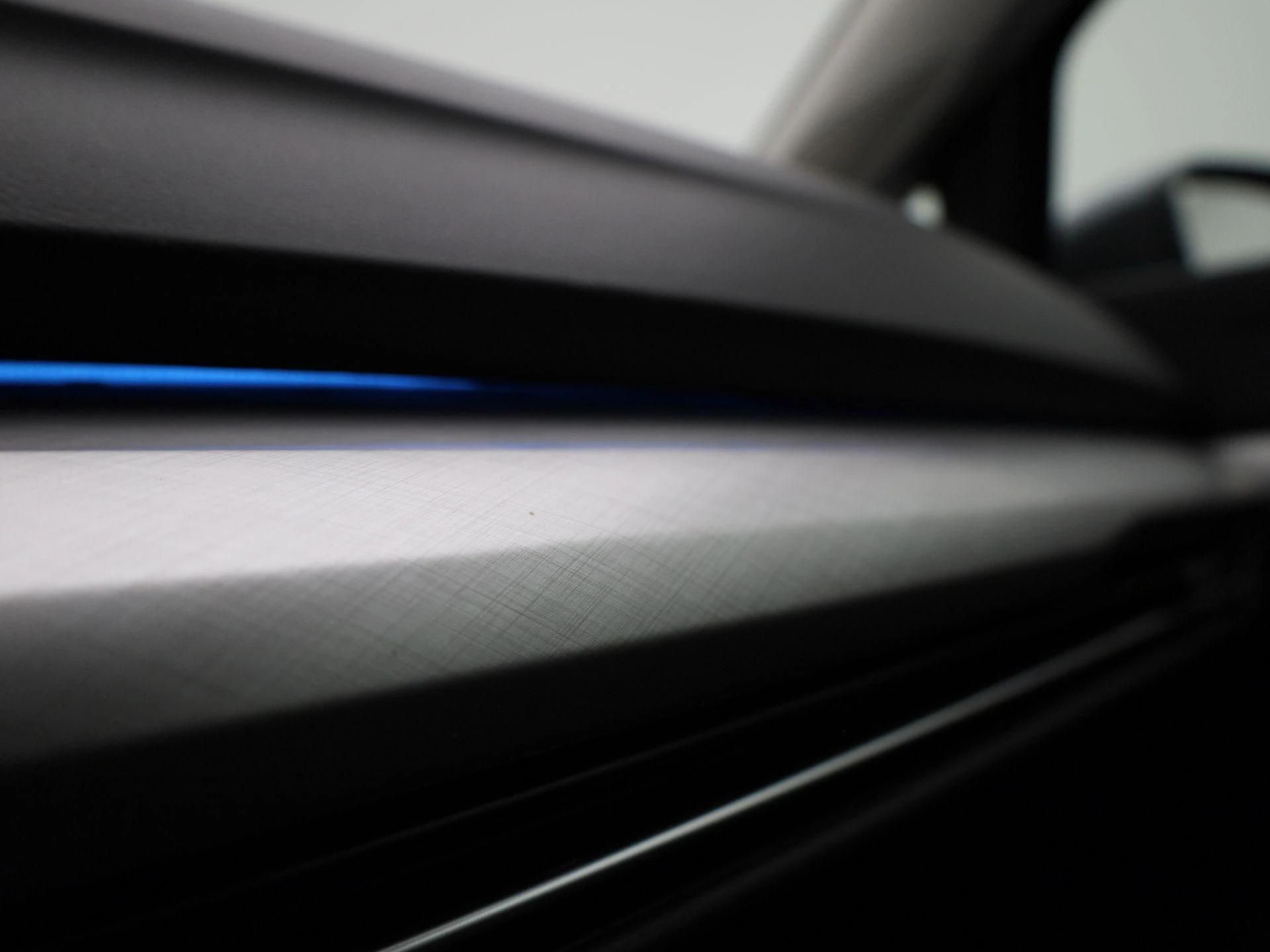 Volkswagen-Golf-image-21