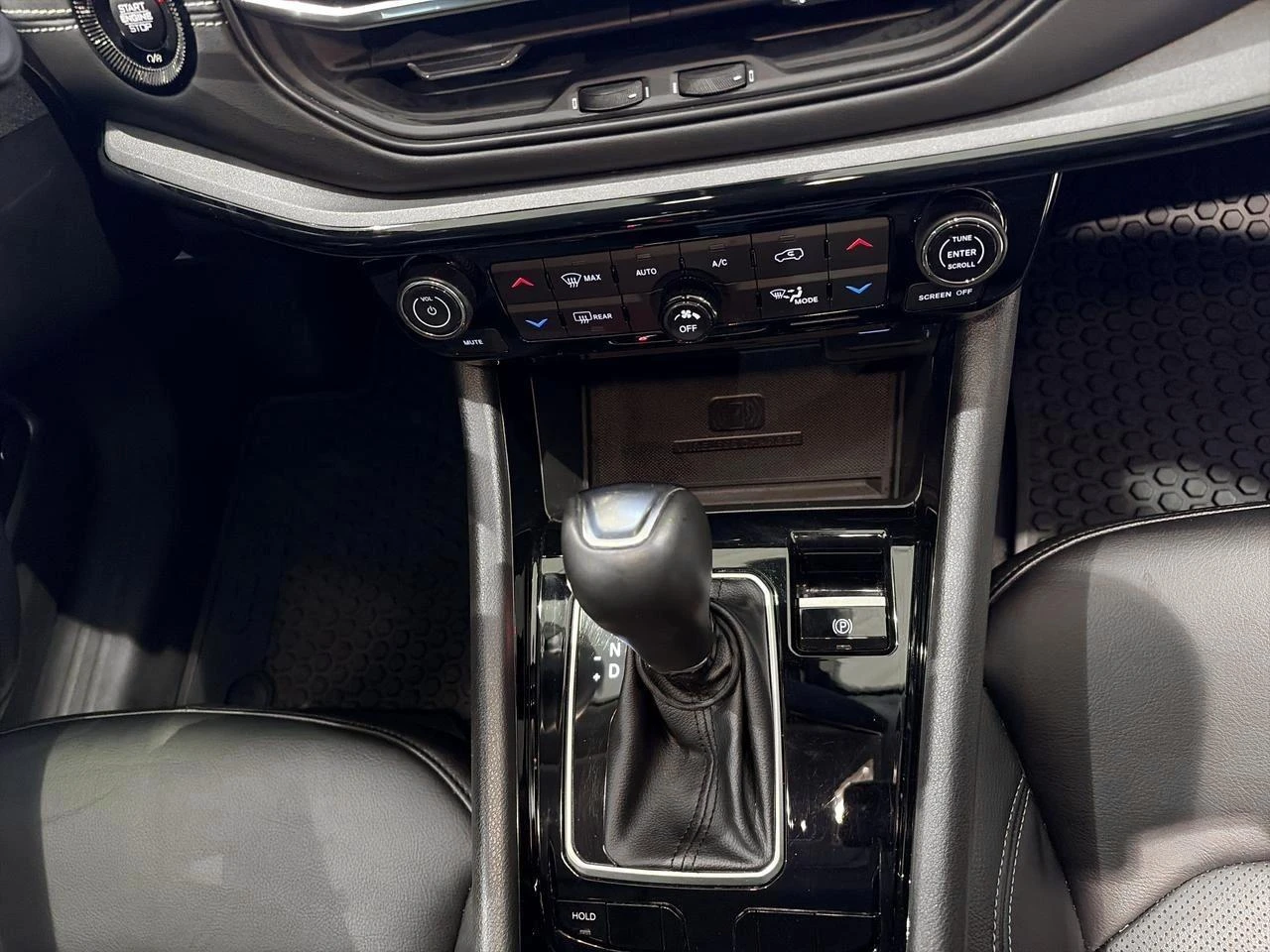 Jeep-Compass-image-12