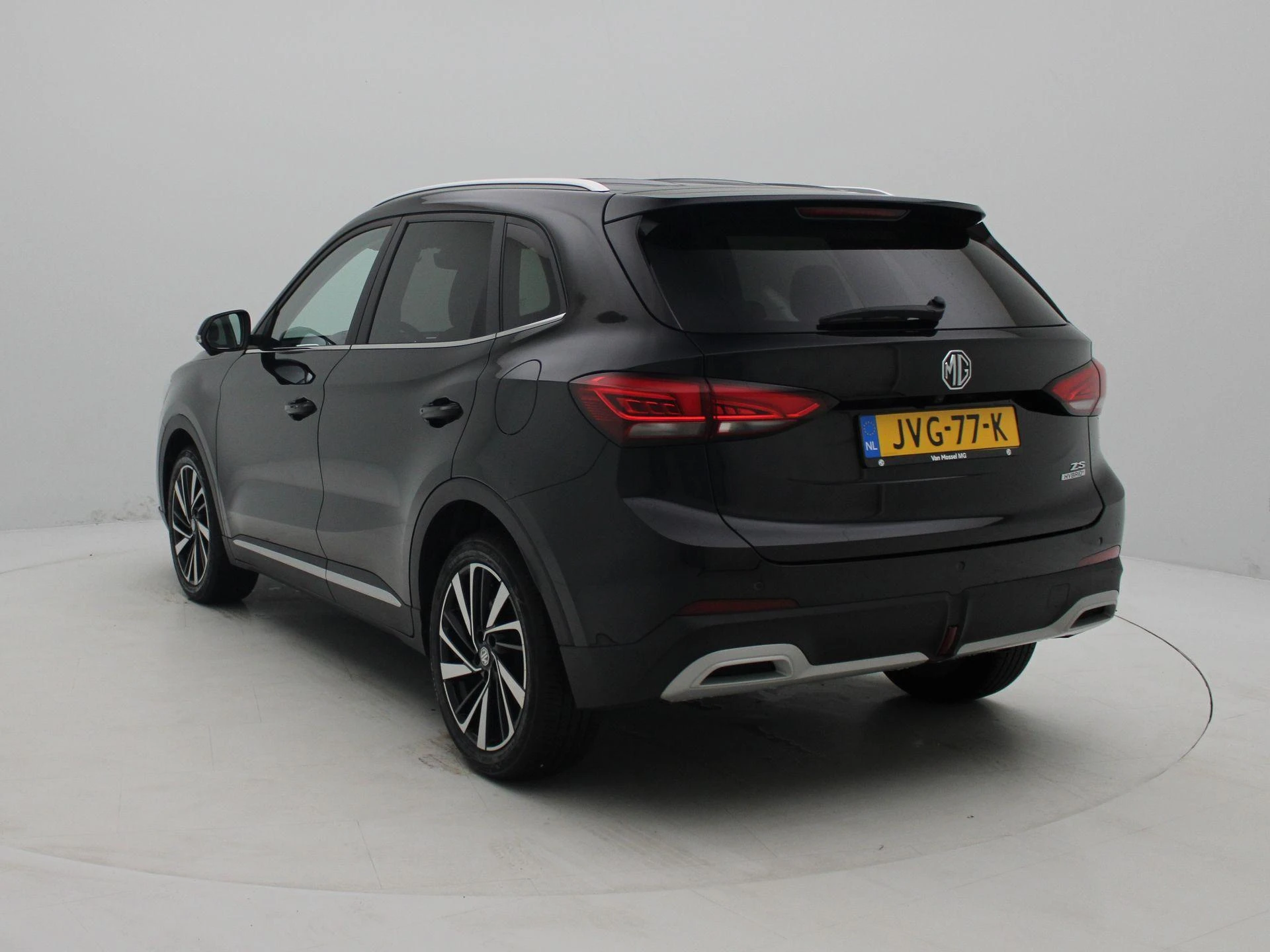 MG-ZS-image-2