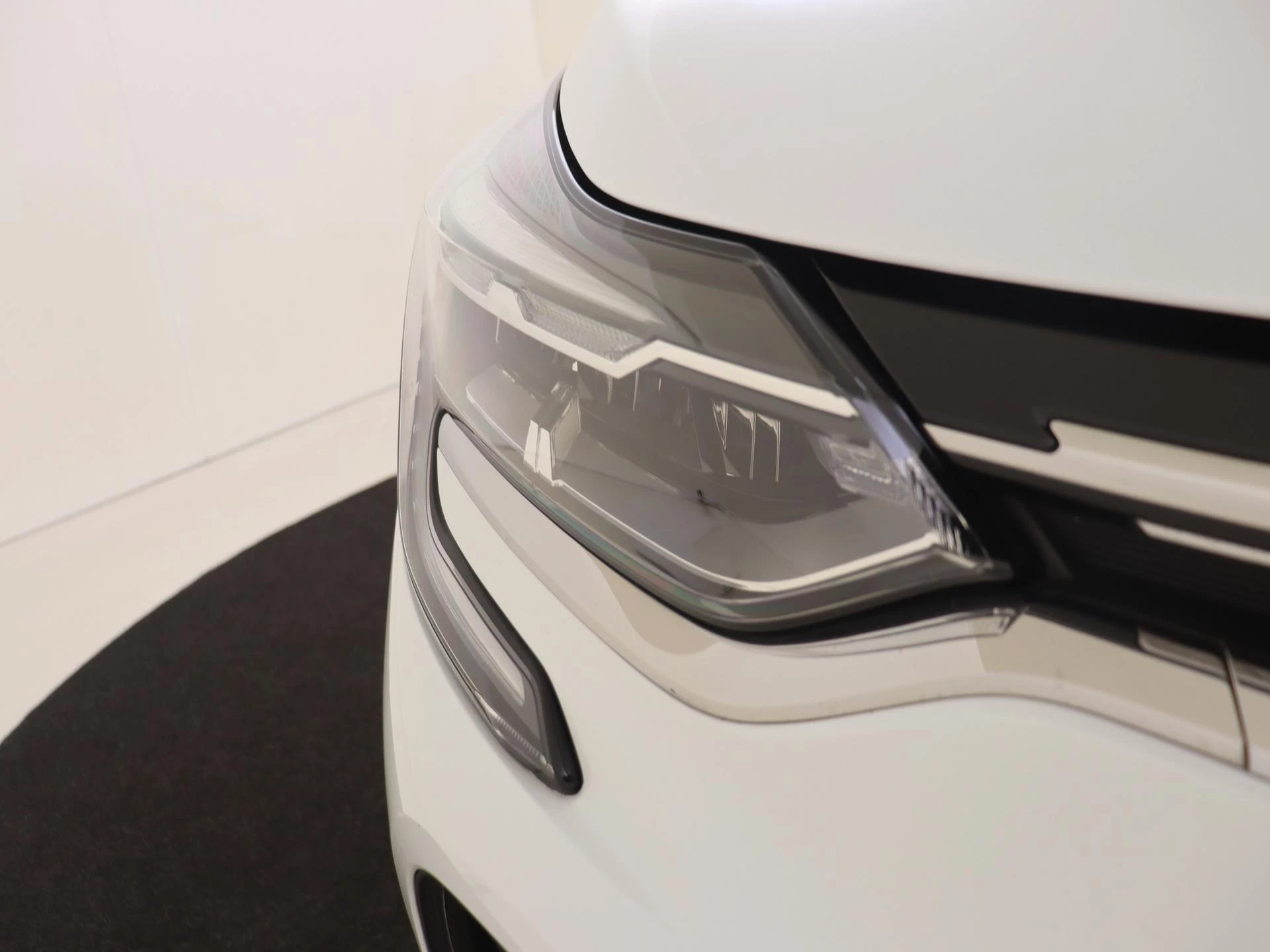 Renault-Captur-image-11