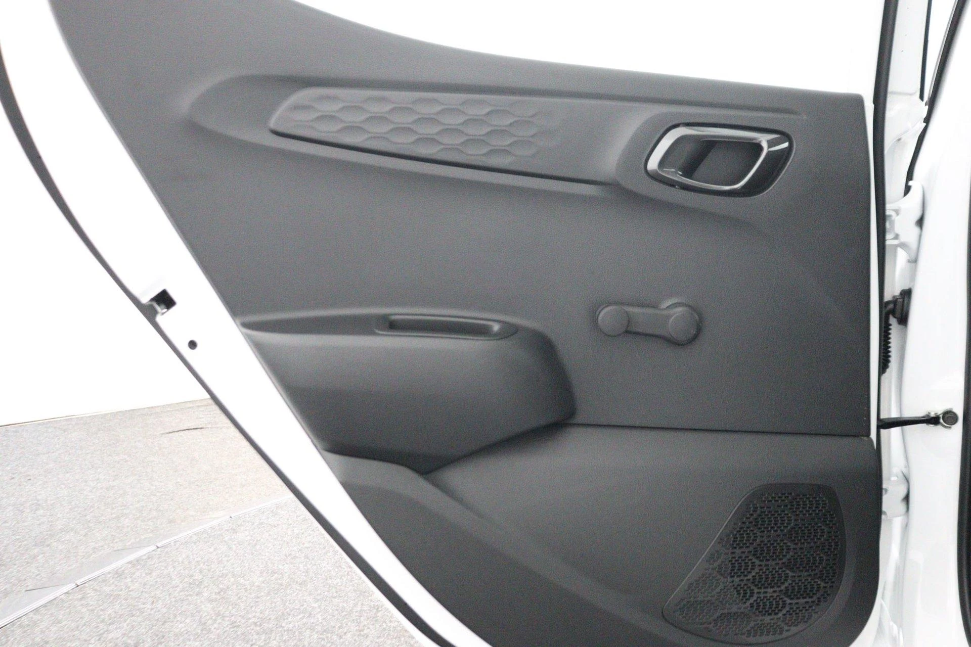 Hyundai-i10-image-31