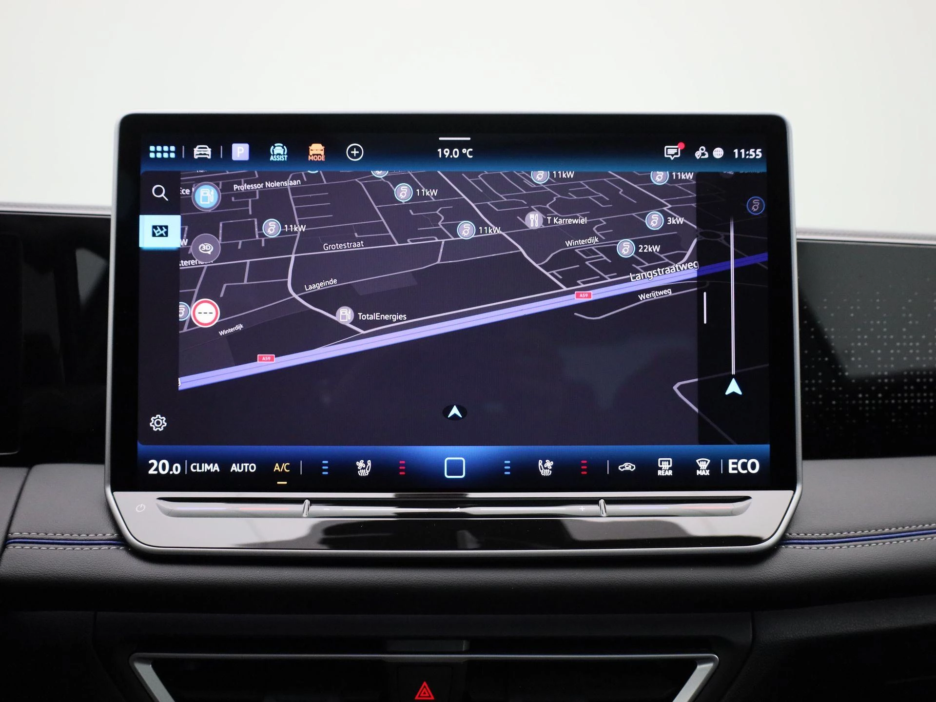 Volkswagen-Tiguan-image-16