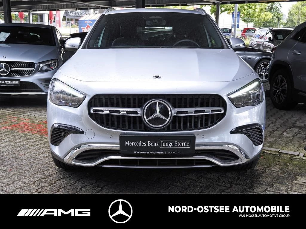 Mercedes-Benz GLA 200 d PROGRESSIVE AHK DISTRONIC LED MBUX Progressive