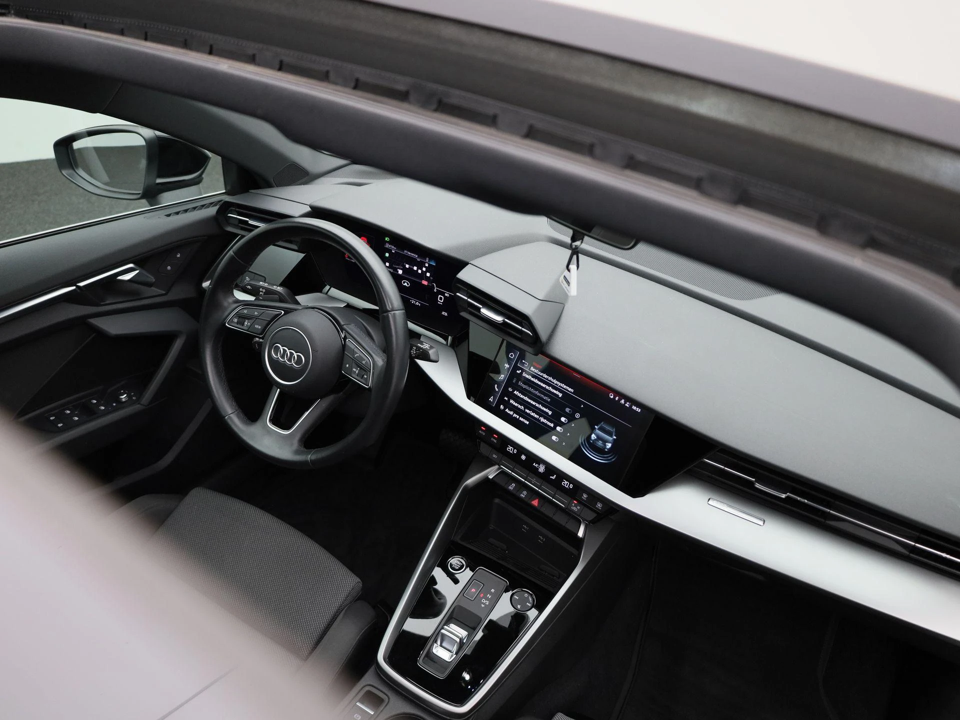 Audi-A3-image-35