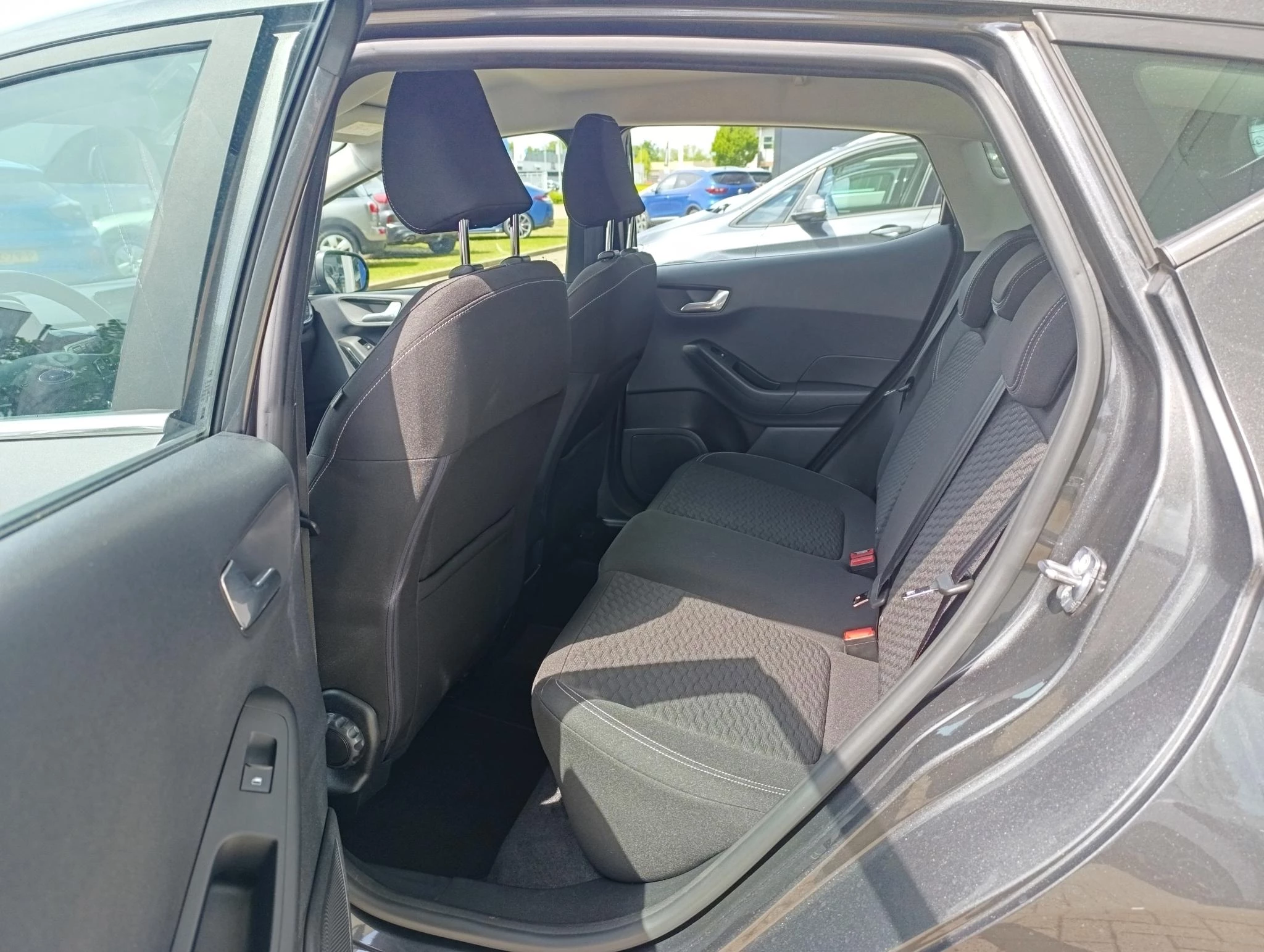 Ford-Fiesta-image-7