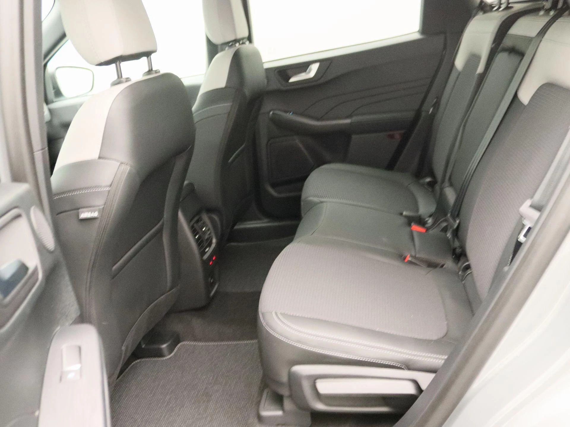 Ford-Kuga-image-13