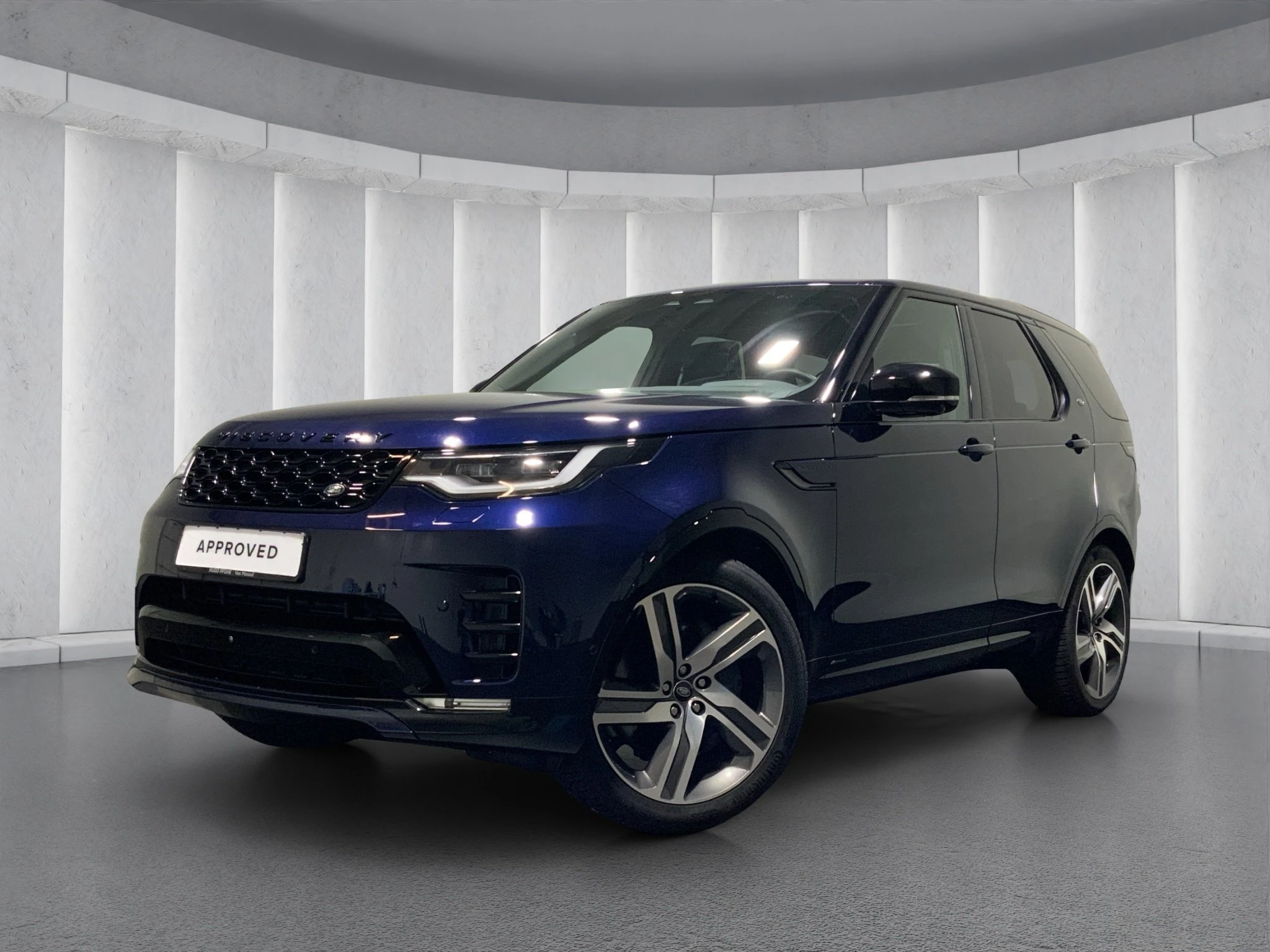 Land Rover-Discovery-image-0