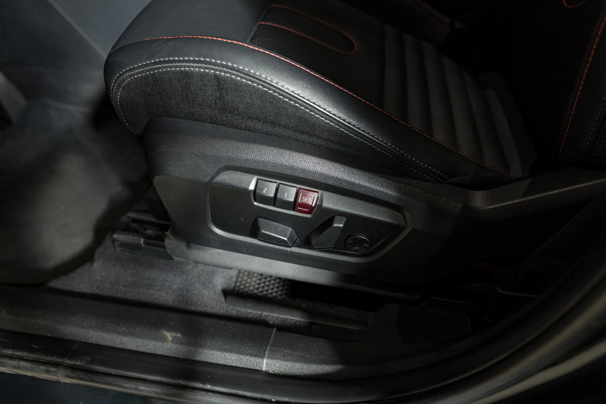MINI-Countryman-image-22