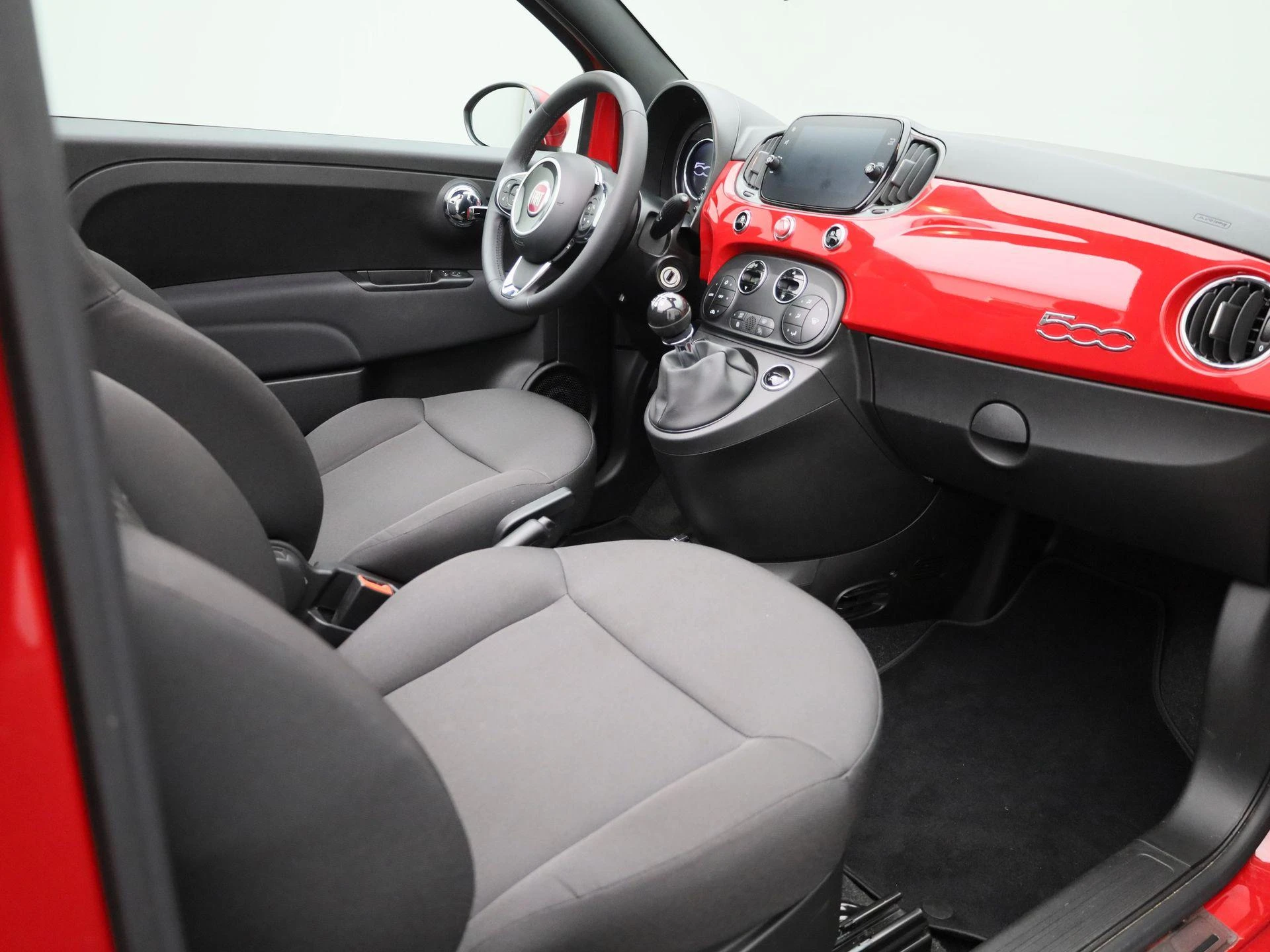 Fiat-500C-image-32