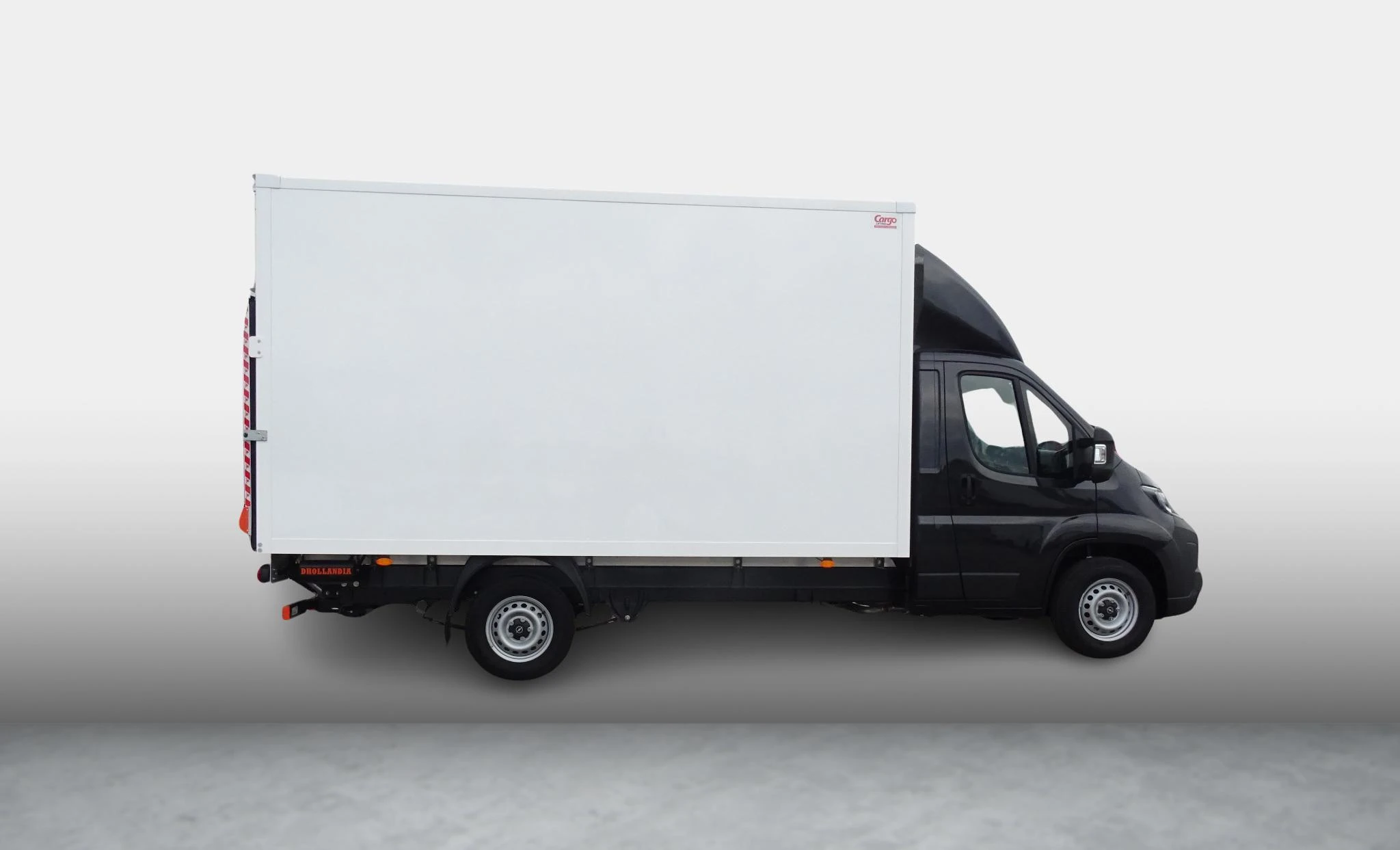 Opel-Movano-image-1