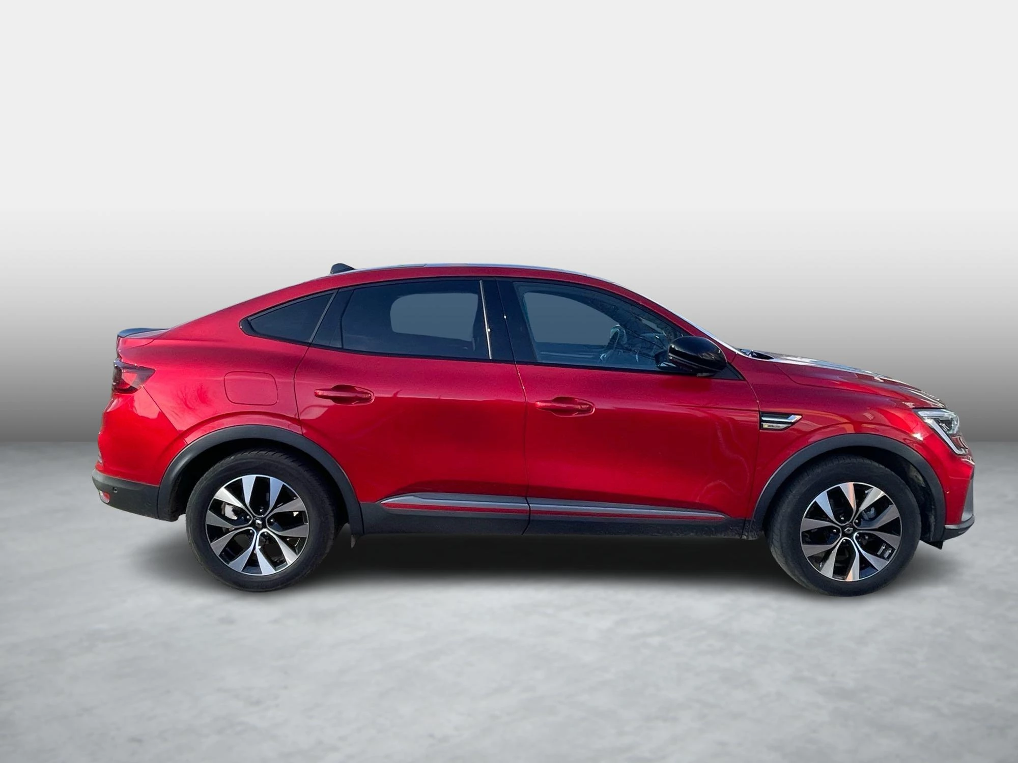 Renault-Arkana-image-4