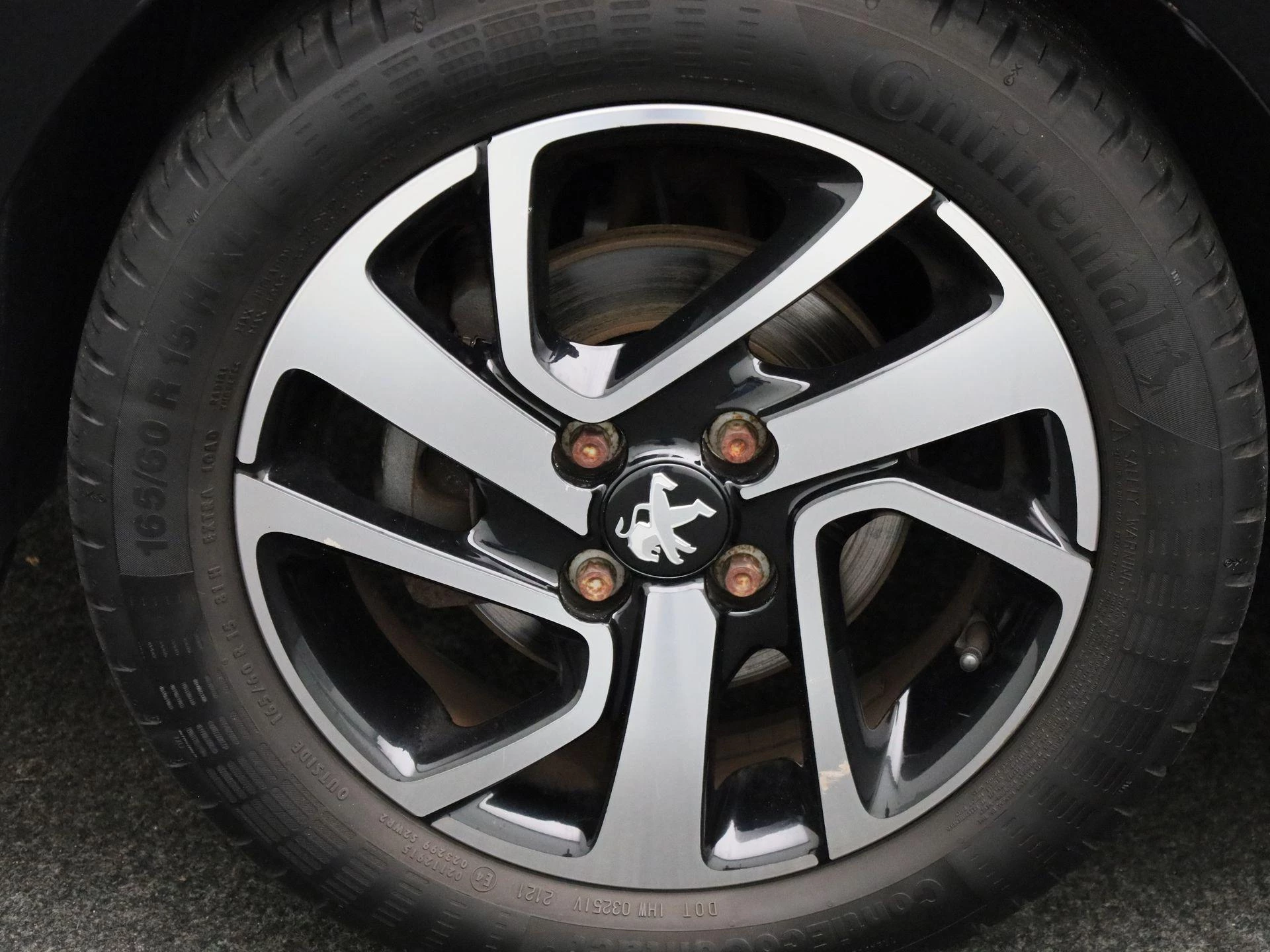Peugeot 108 1.2 VTi Allure