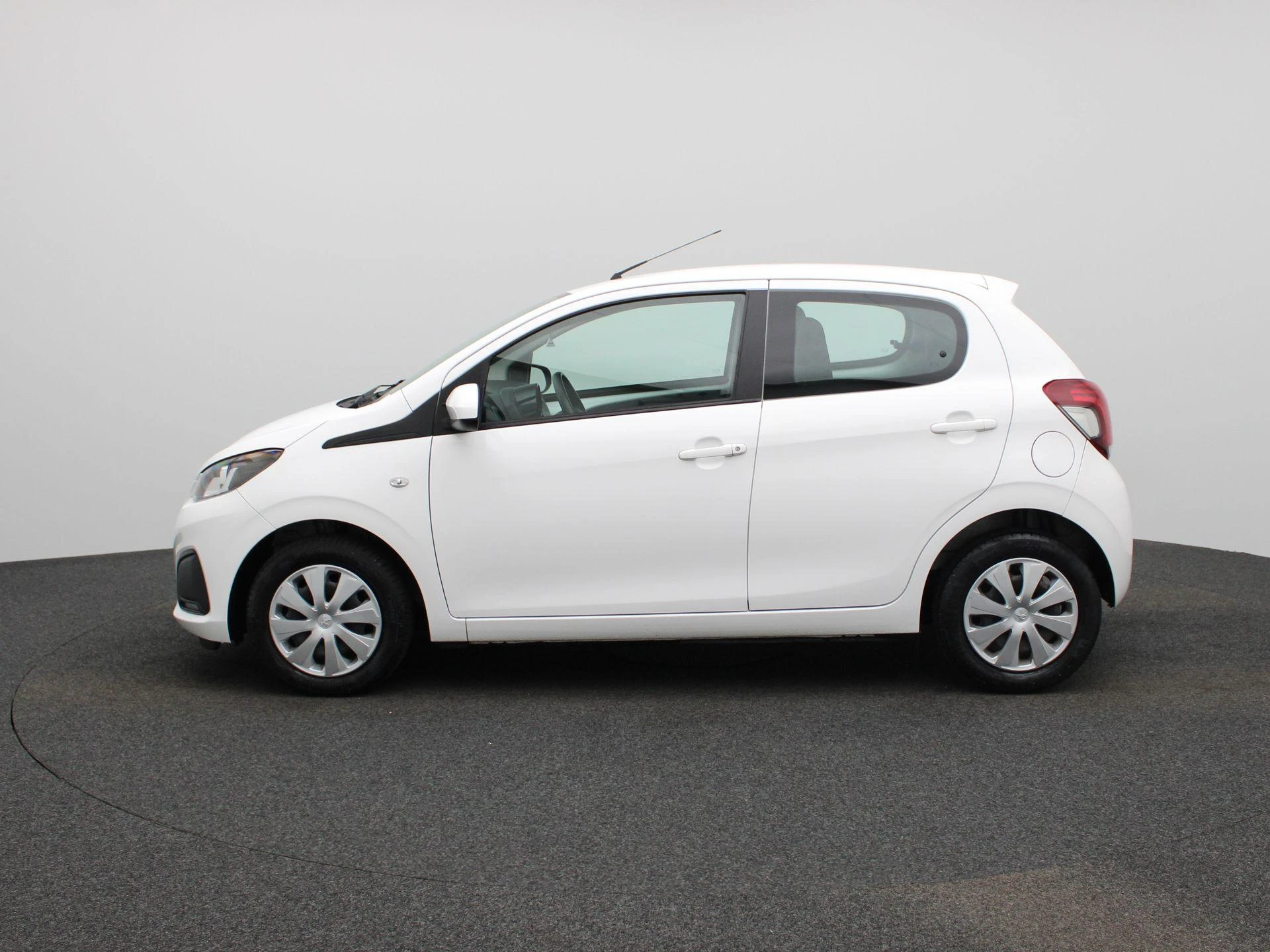 Peugeot-108-image-3